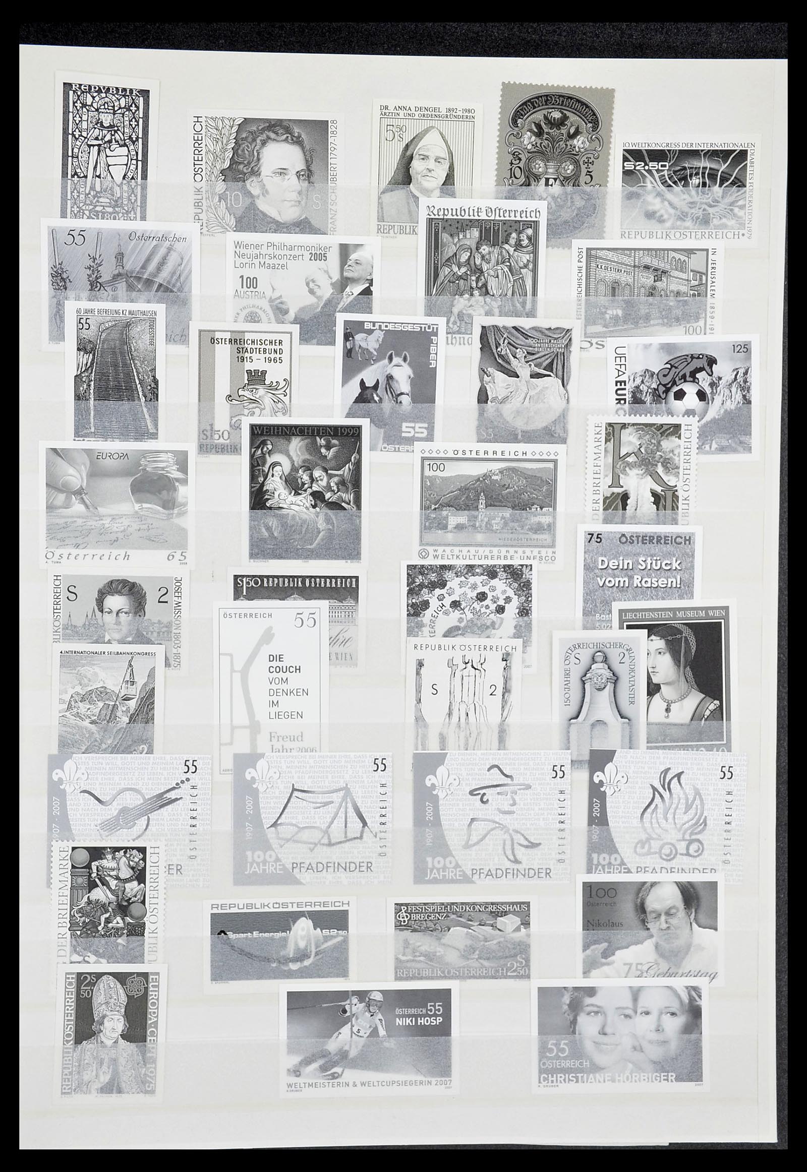34601 013 - Postzegelverzameling 34601 Oostenrijk zwartdrukken 1959-2011.