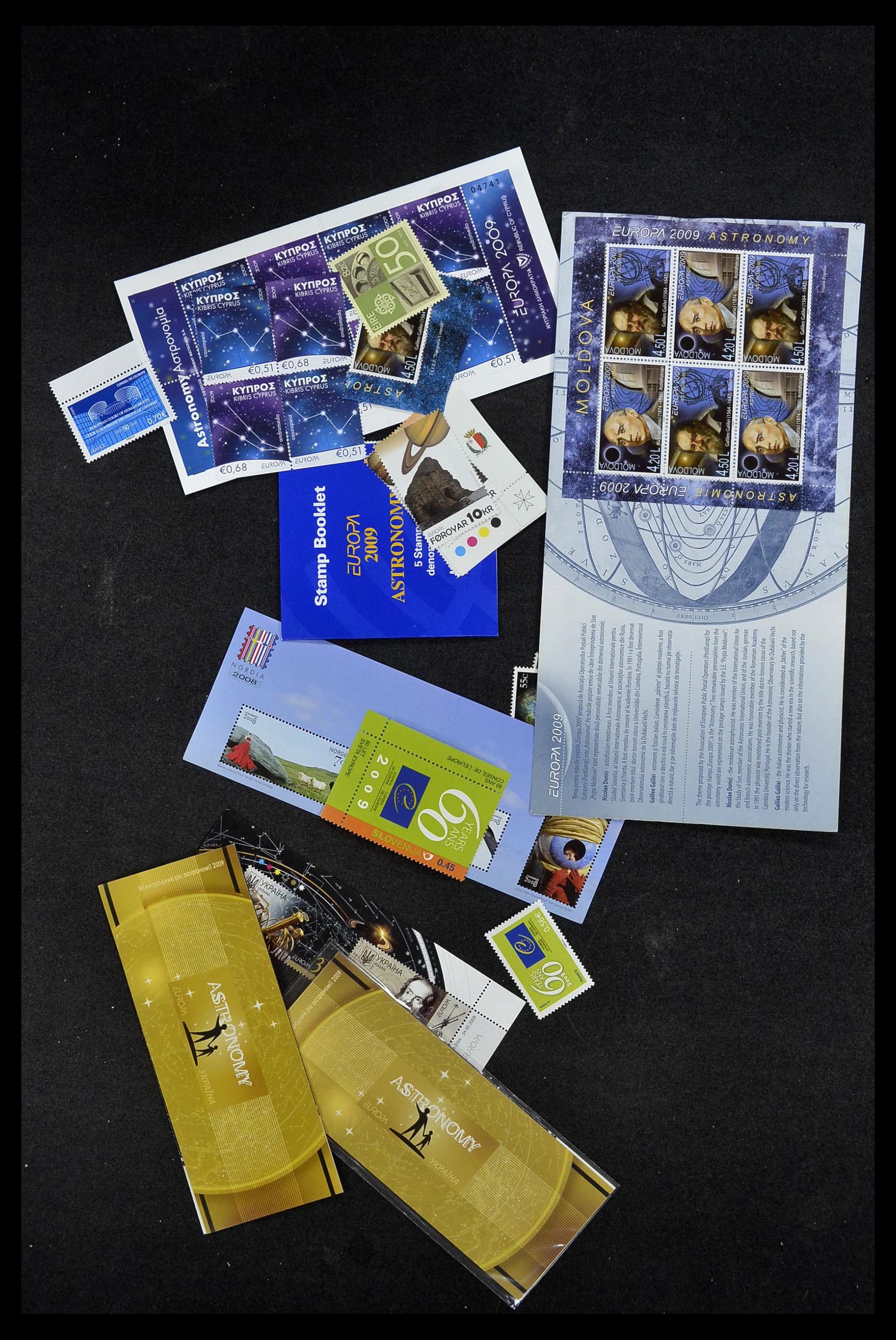 34605 881 - Postzegelverzameling 34605 Europa CEPT 1949-2010.