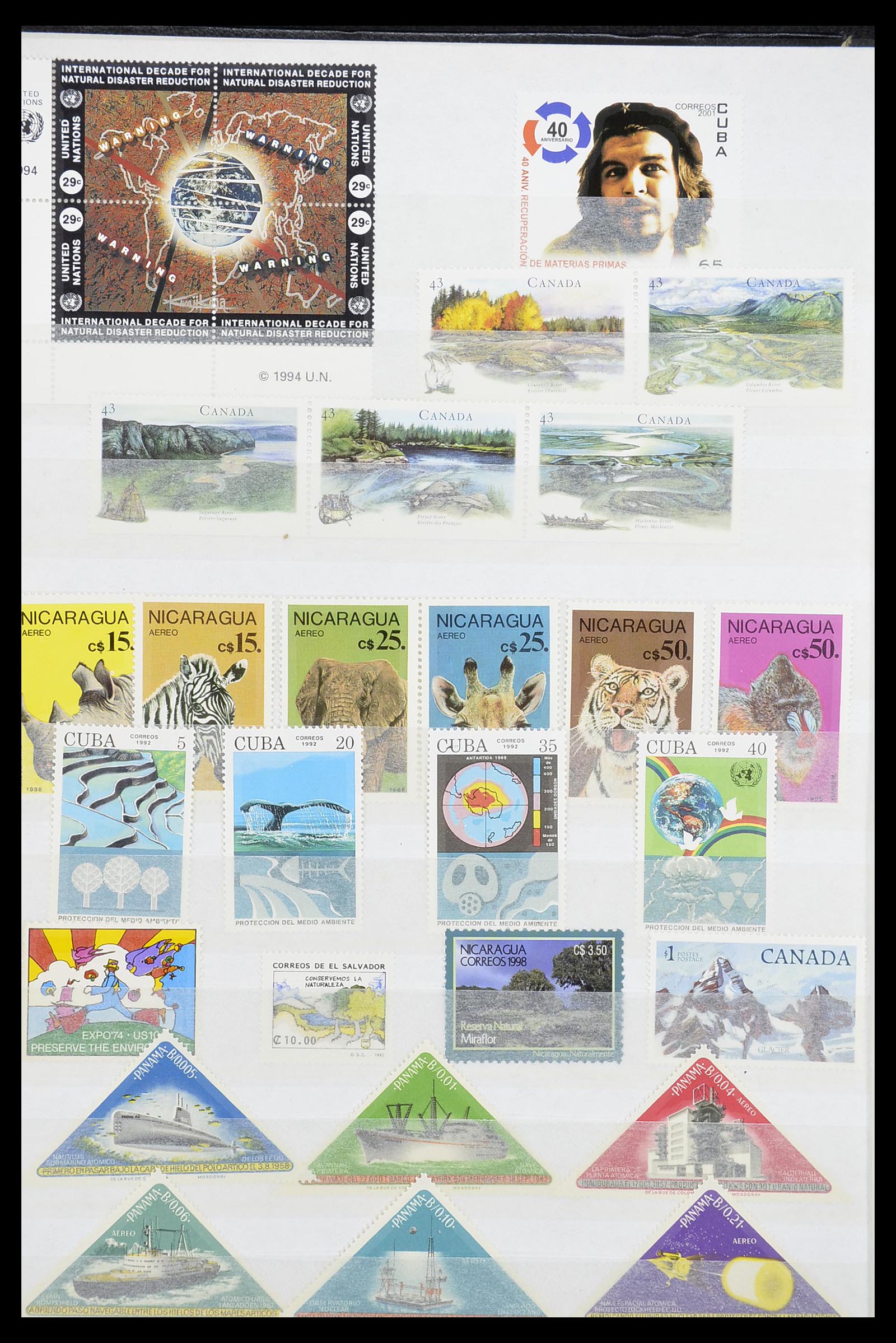 34611 010 - Postzegelverzameling 34611 Motief dieren 1960-2000.
