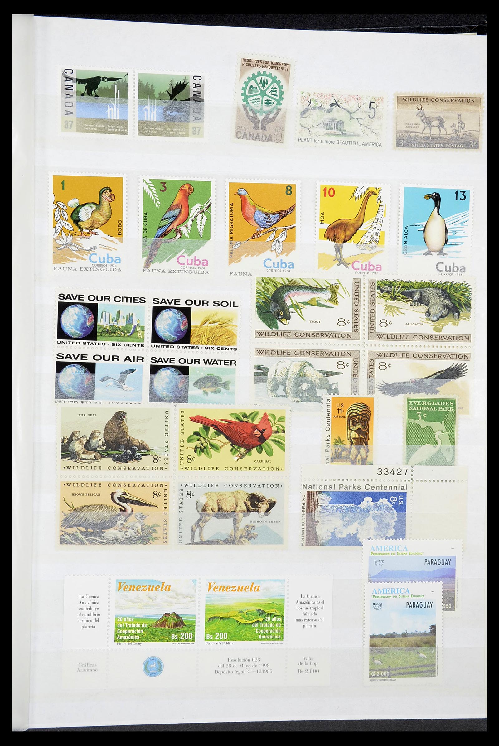 34611 011 - Postzegelverzameling 34611 Motief dieren 1960-2000.