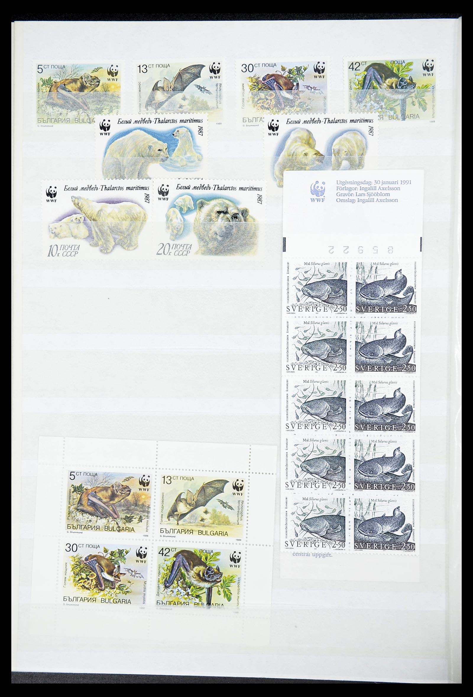 34611 032 - Postzegelverzameling 34611 Motief dieren 1960-2000.