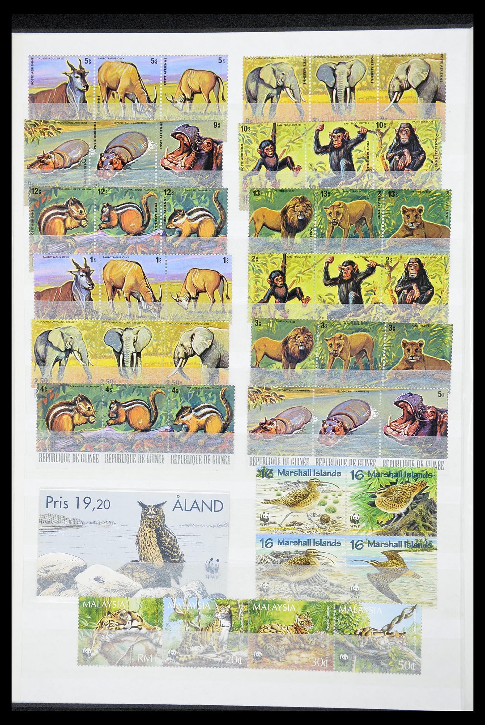 34611 034 - Postzegelverzameling 34611 Motief dieren 1960-2000.