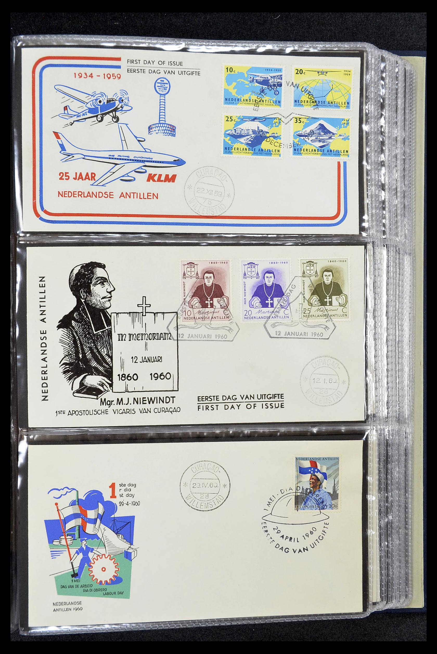 34619 020 - Postzegelverzameling 34619 Overzeese gebiedsdelen FDC's 1944-1978.