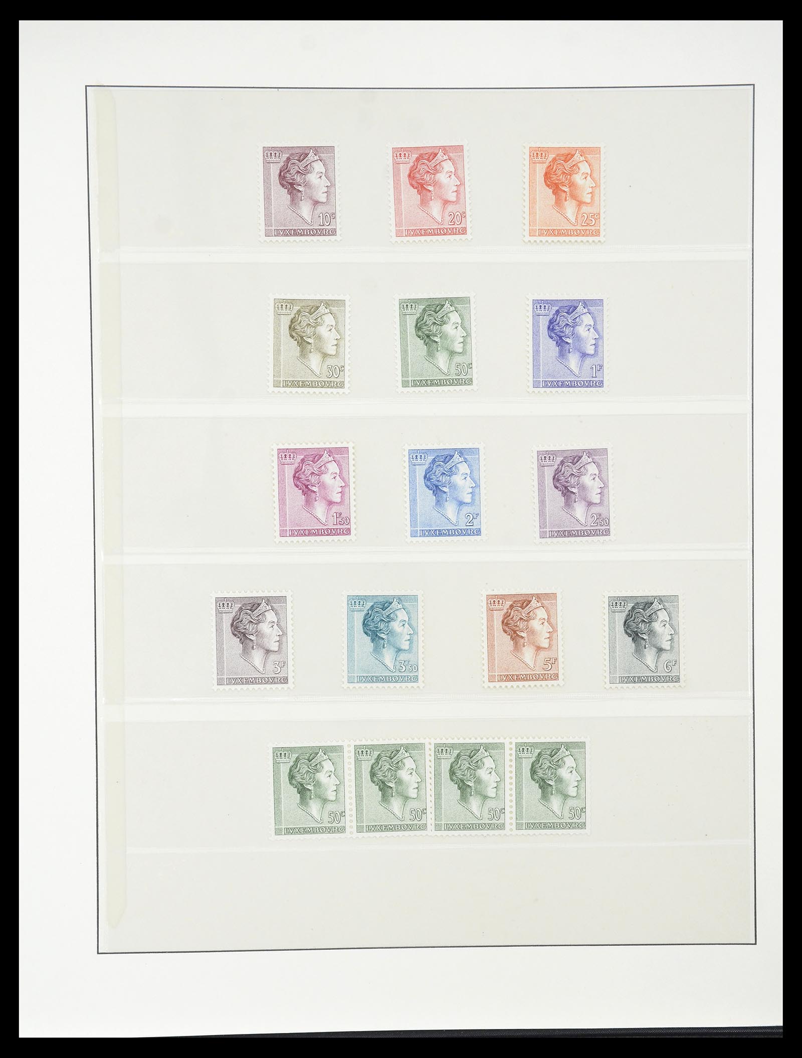 34620 074 - Postzegelverzameling 34620 Luxemburg 1906-2010.