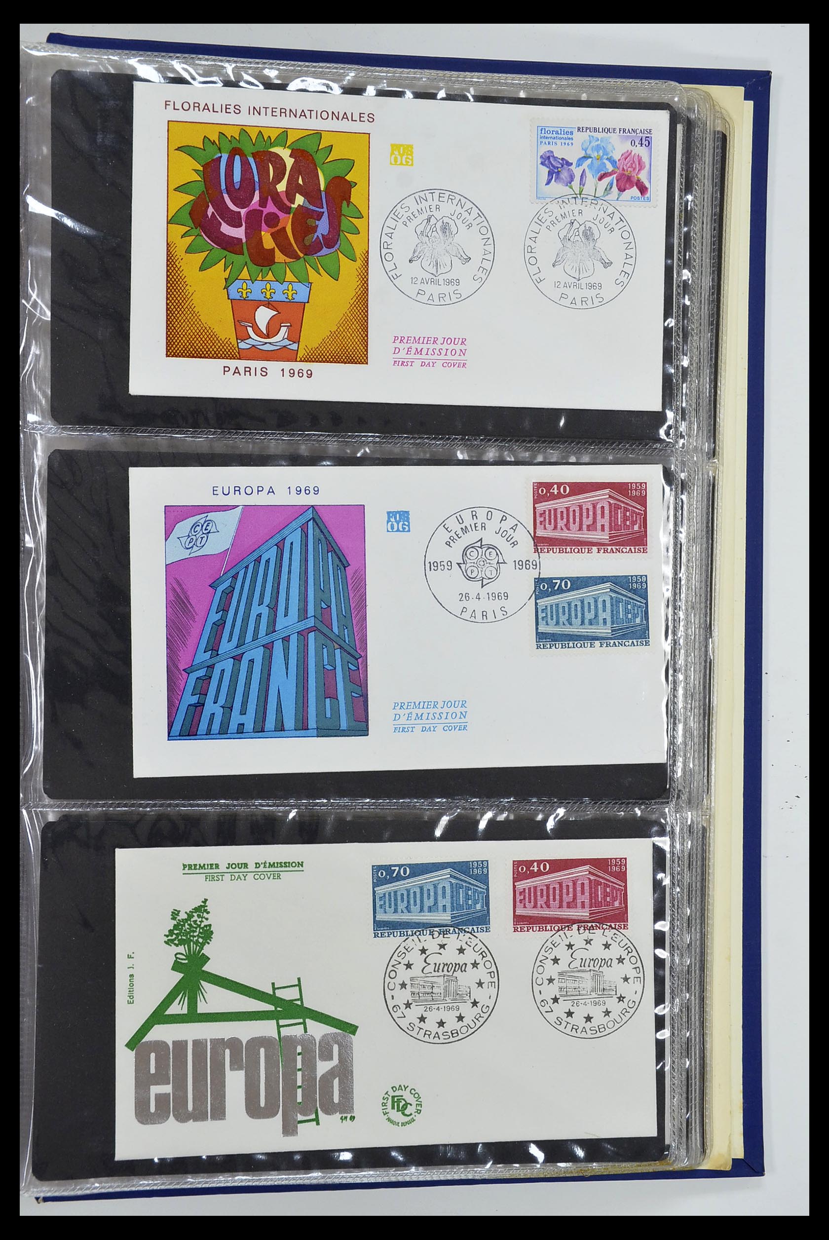 34621 031 - Stamp Collection 34621 France FDC's 1956-1982.