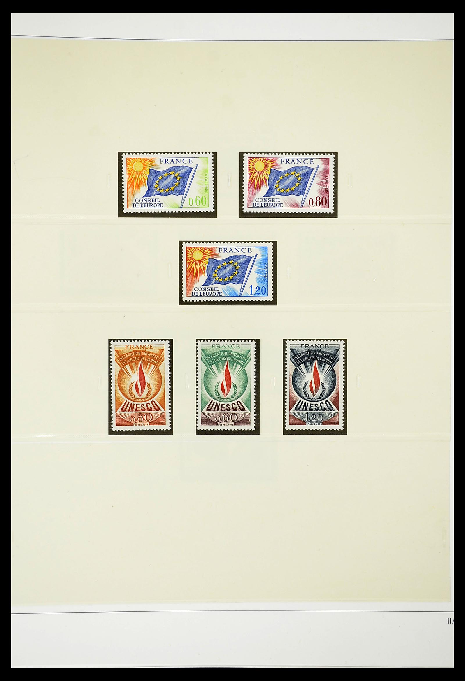 34629 011 - Postzegelverzameling 34629 Frankrijk back of the book 1921-2003.