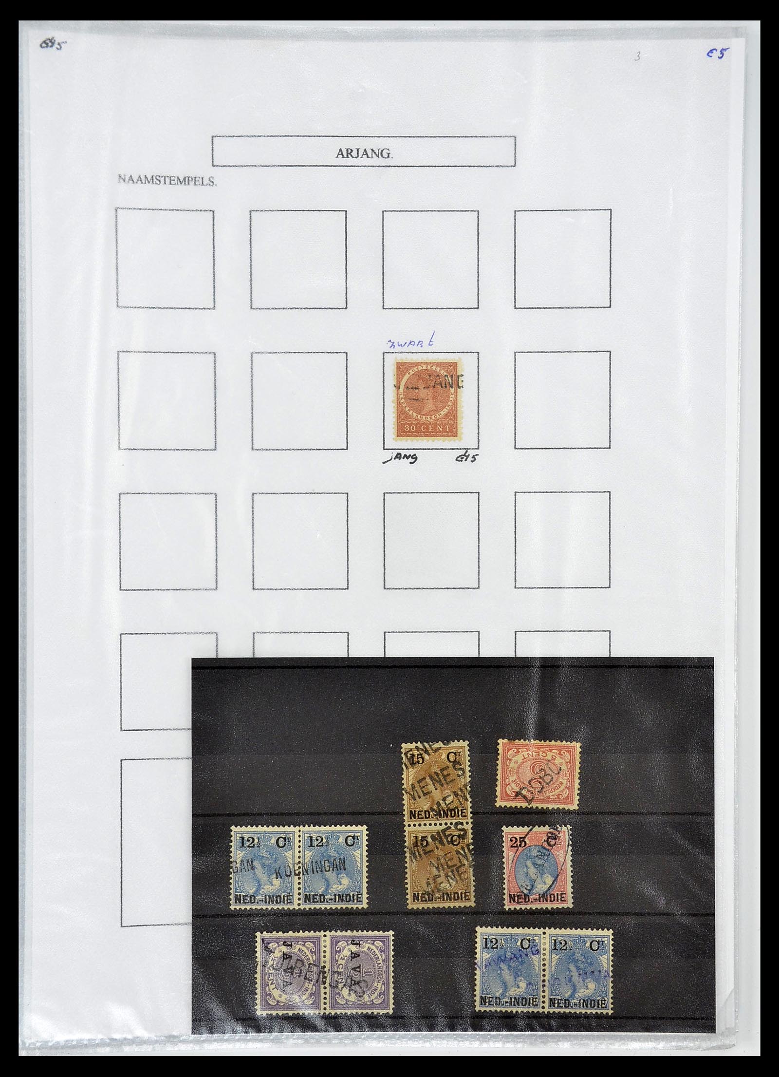 34663 001 - Postzegelverzameling 34663 Nederlands Indië naamstempels.