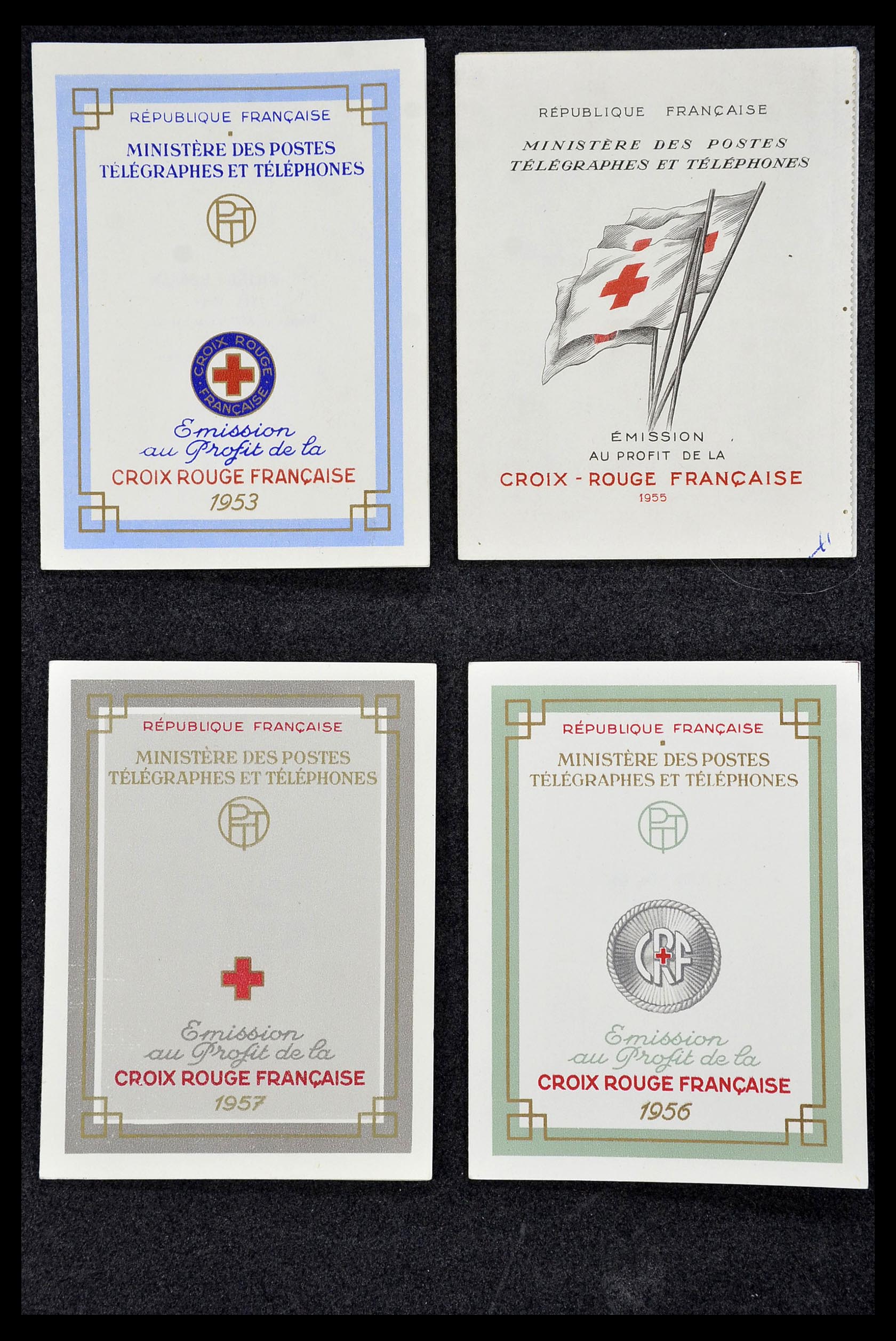 34666 001 - Postzegelverzameling 34666 Frankrijk Rode Kruis postzegelboekjes 1953