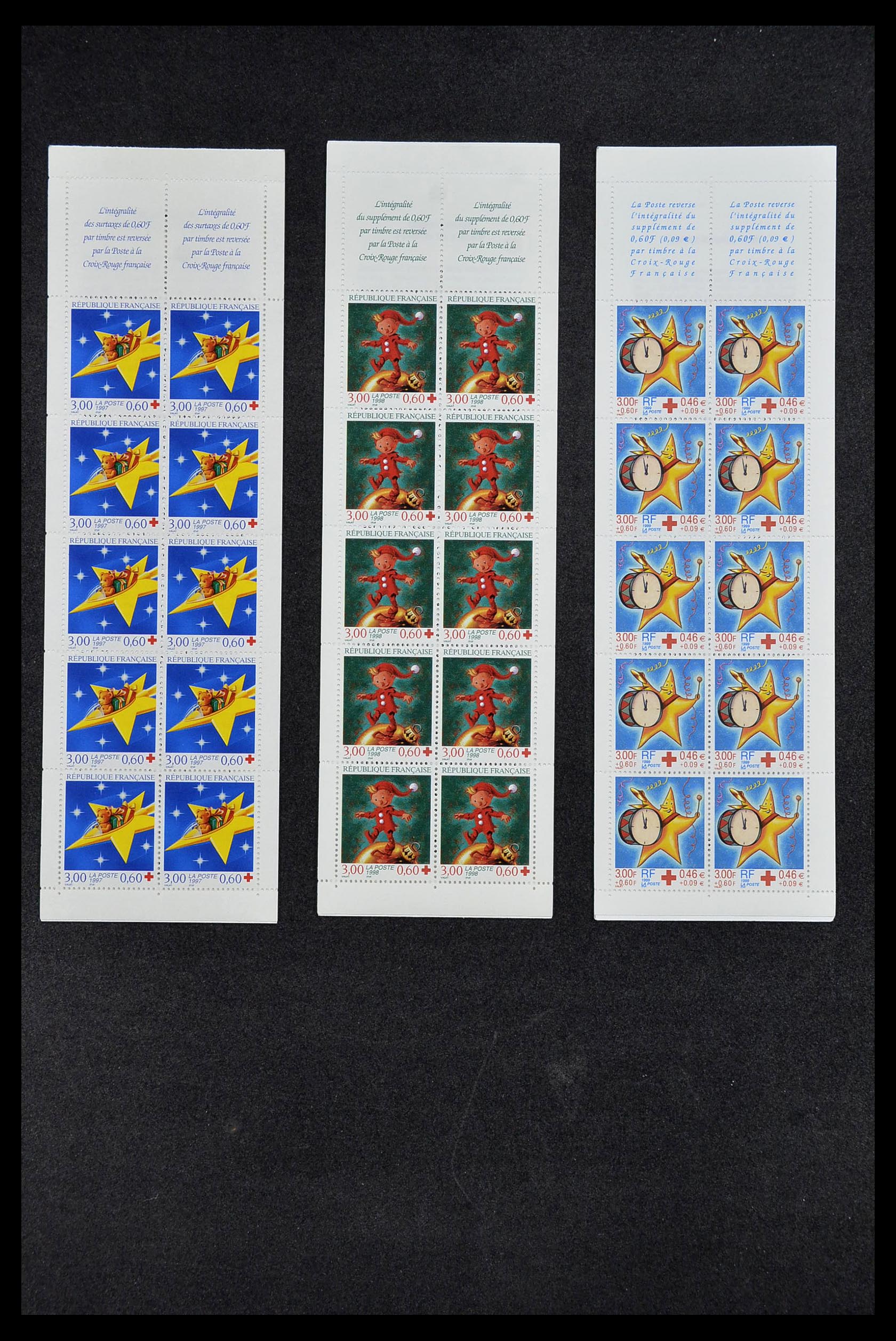 34666 011 - Postzegelverzameling 34666 Frankrijk Rode Kruis postzegelboekjes 1953