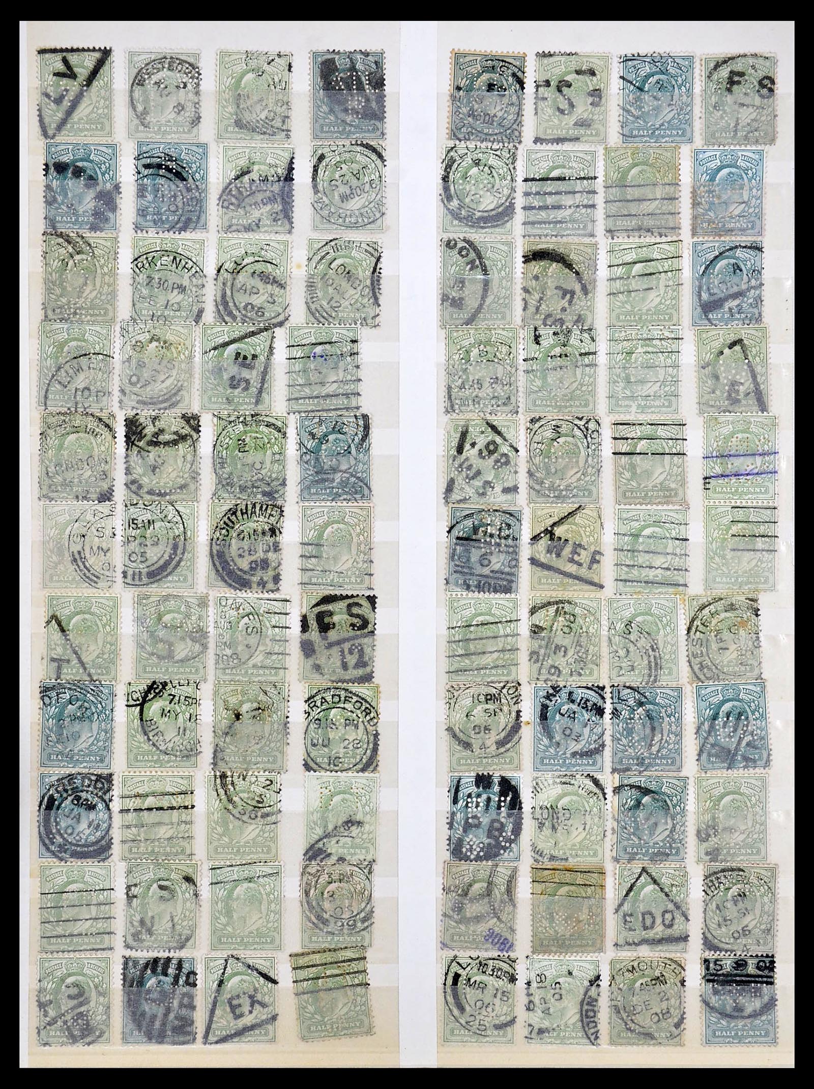 34671 004 - Postzegelverzameling 34671 Engeland perfins 1902-1935.