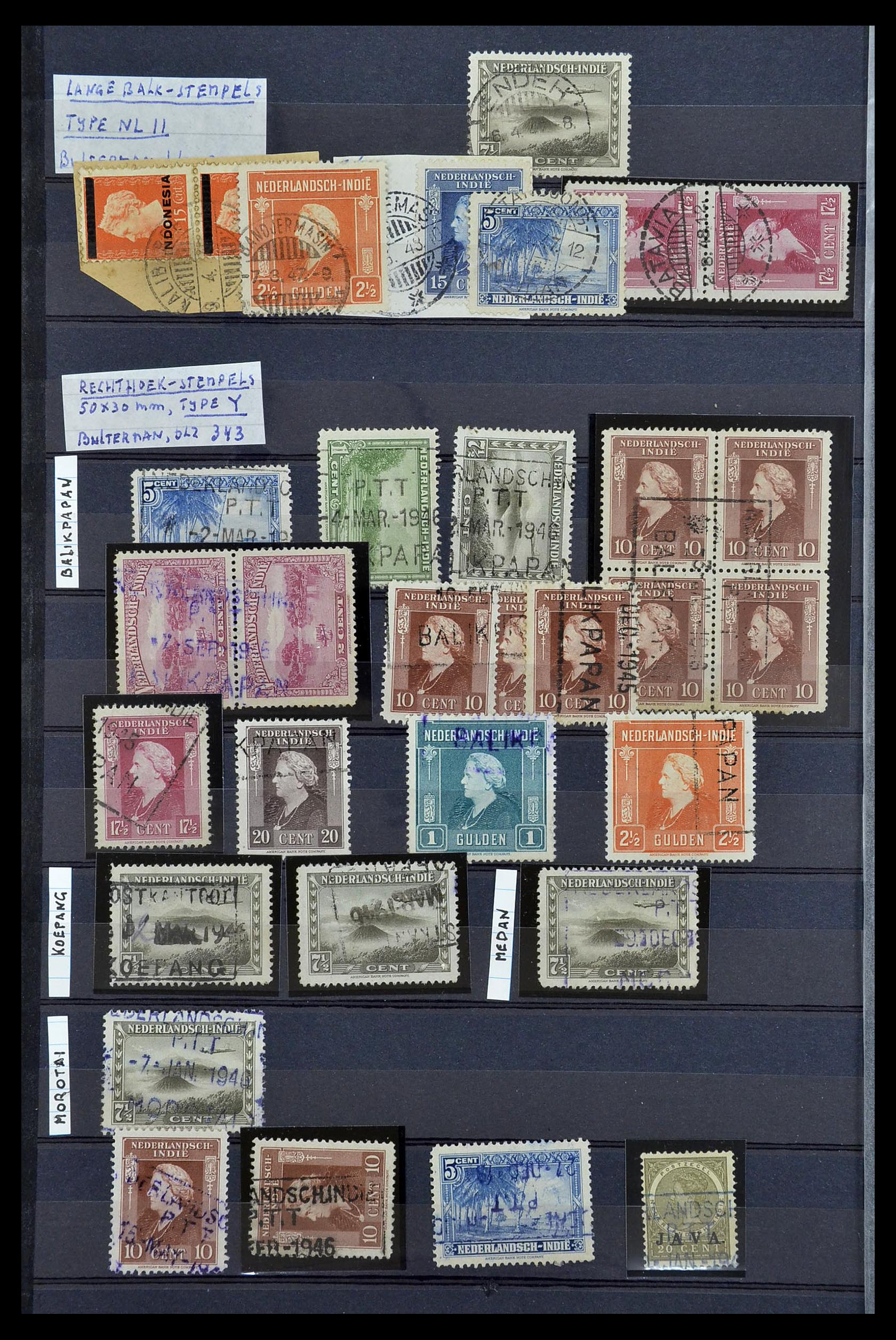 34690 032 - Postzegelverzameling 34690 Nederlands Indië stempels.