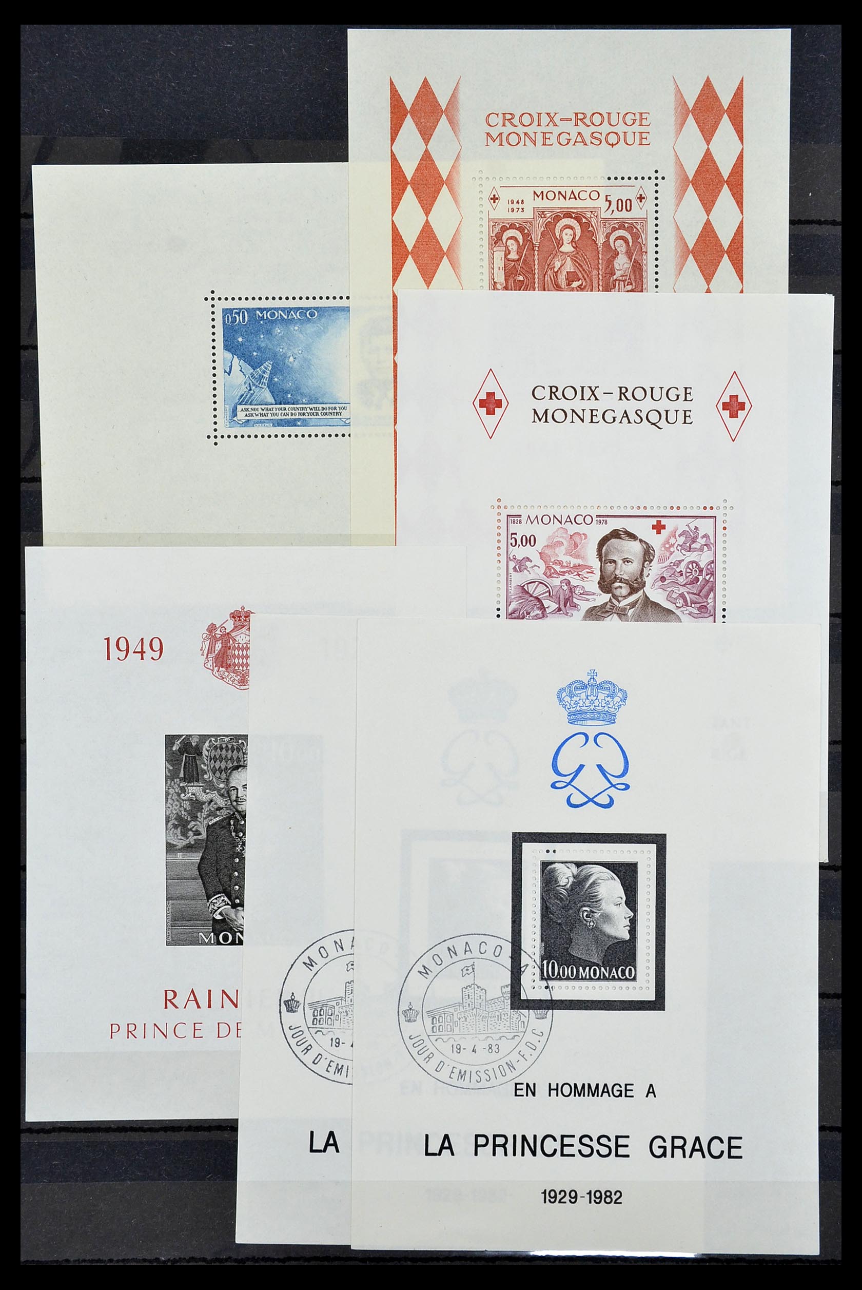 34694 009 - Postzegelverzameling 34694 Monaco 1938-1999.