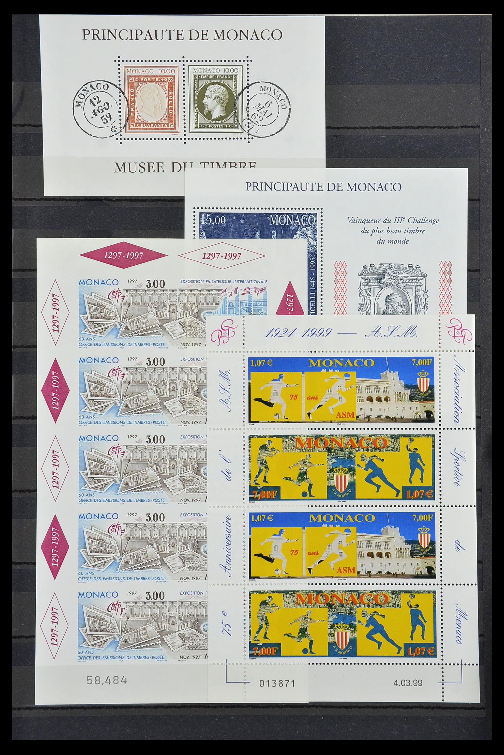 34694 014 - Stamp Collection 34694 Monaco 1938-1999.