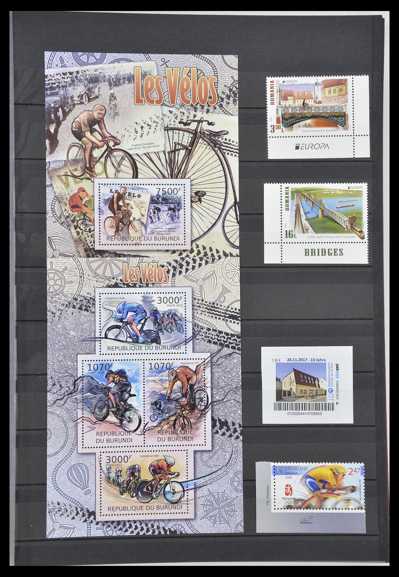 34705 905 - Postzegelverzameling 34705 Motief Fietsen 1897-2019!!