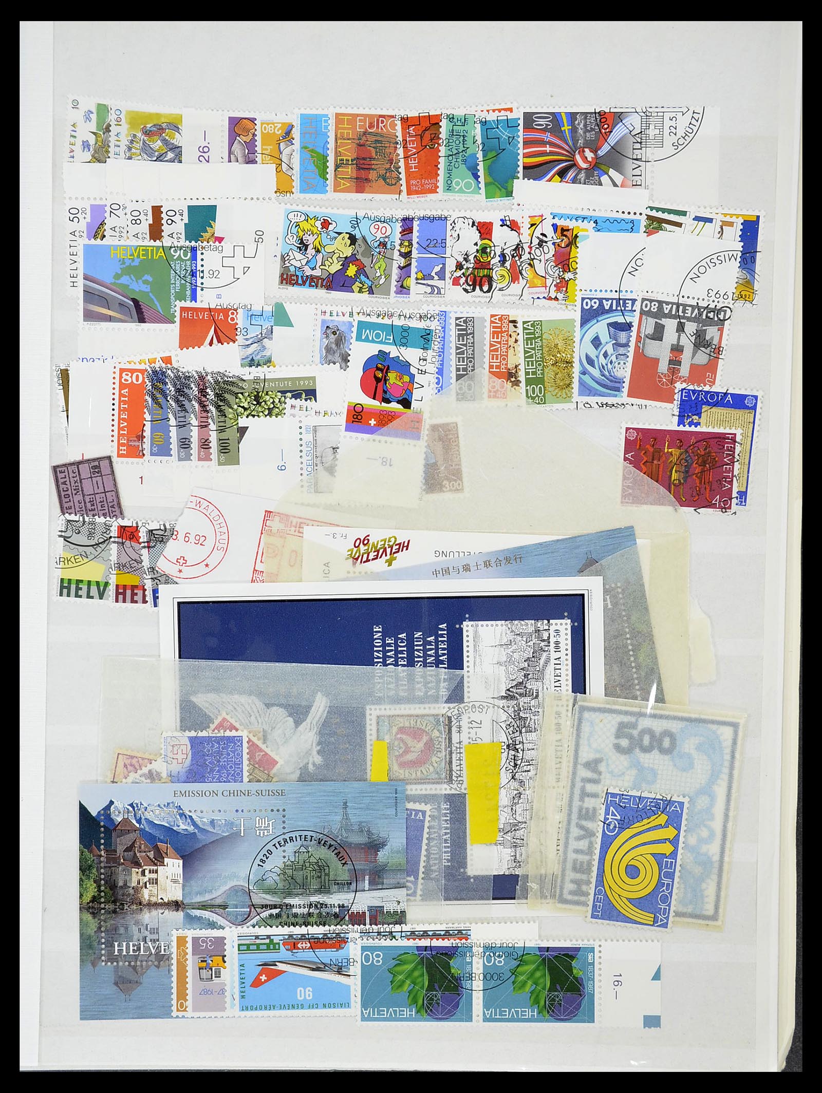 34706 108 - Stamp Collection 34706 Switzerland 1850-1991.