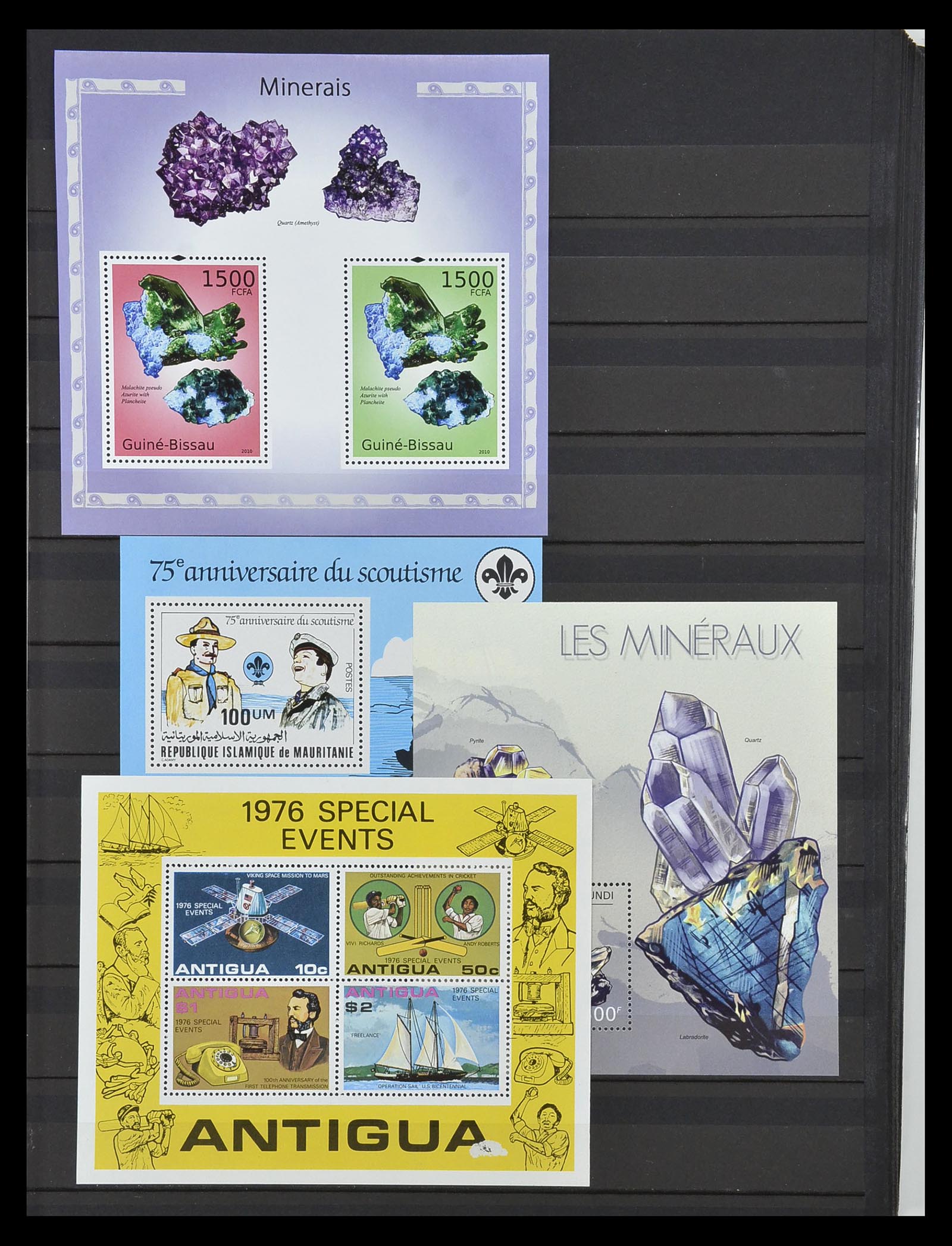 34709 746 - Postzegelverzameling 34709 Wereld blokken 1938-2017!