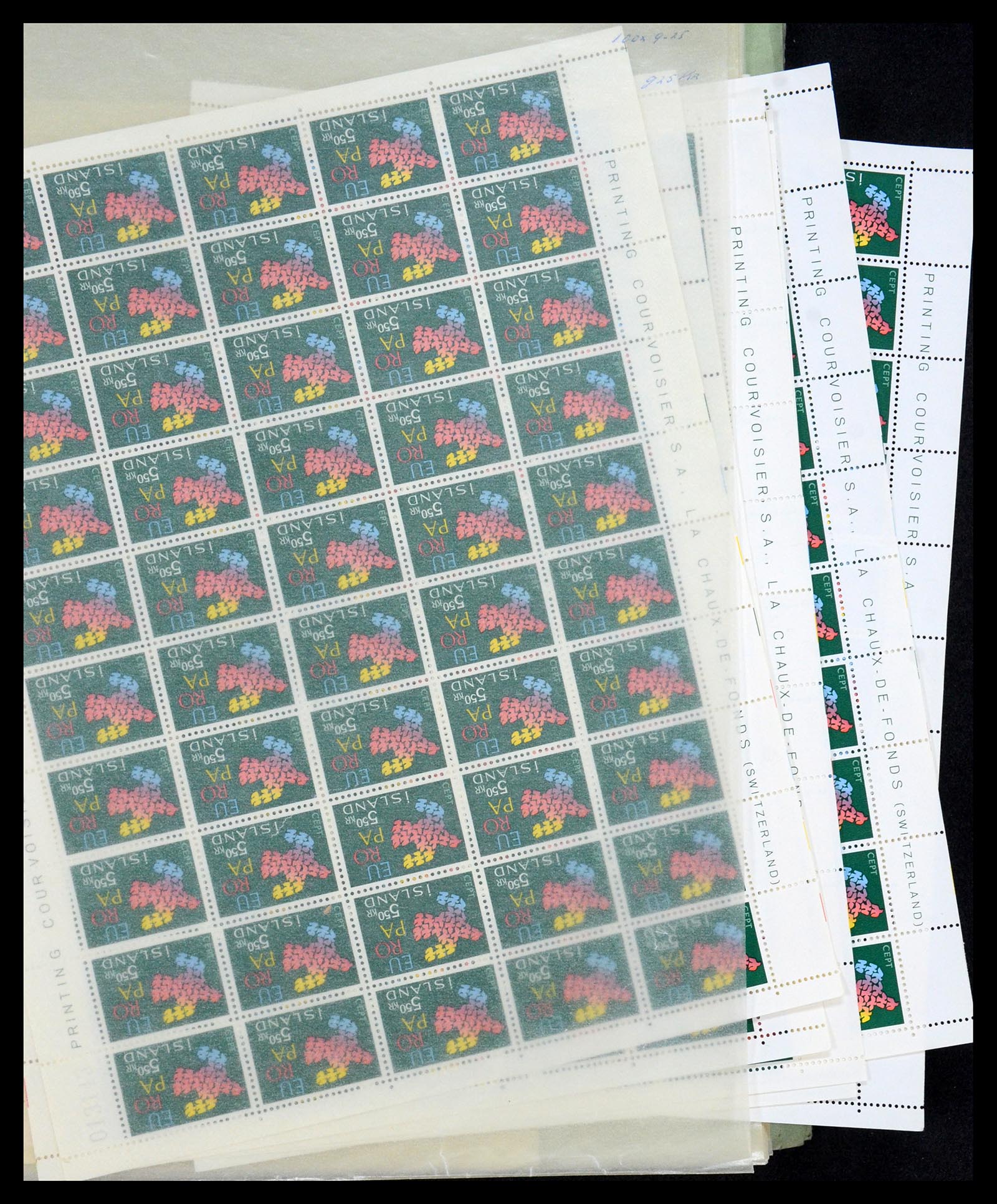 34722 025 - Postzegelverzameling 34722 IJsland 1944-1986.