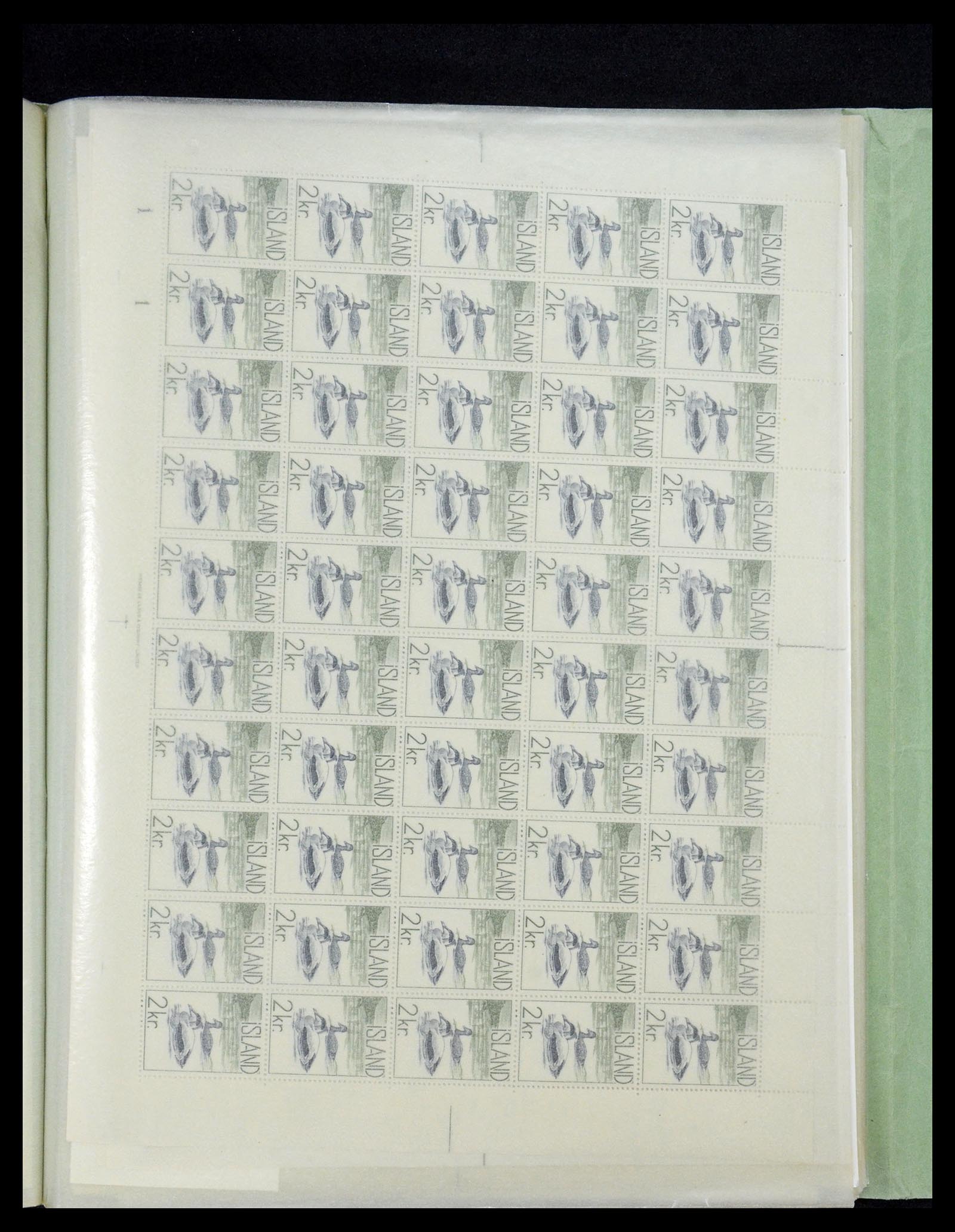 34722 047 - Postzegelverzameling 34722 IJsland 1944-1986.