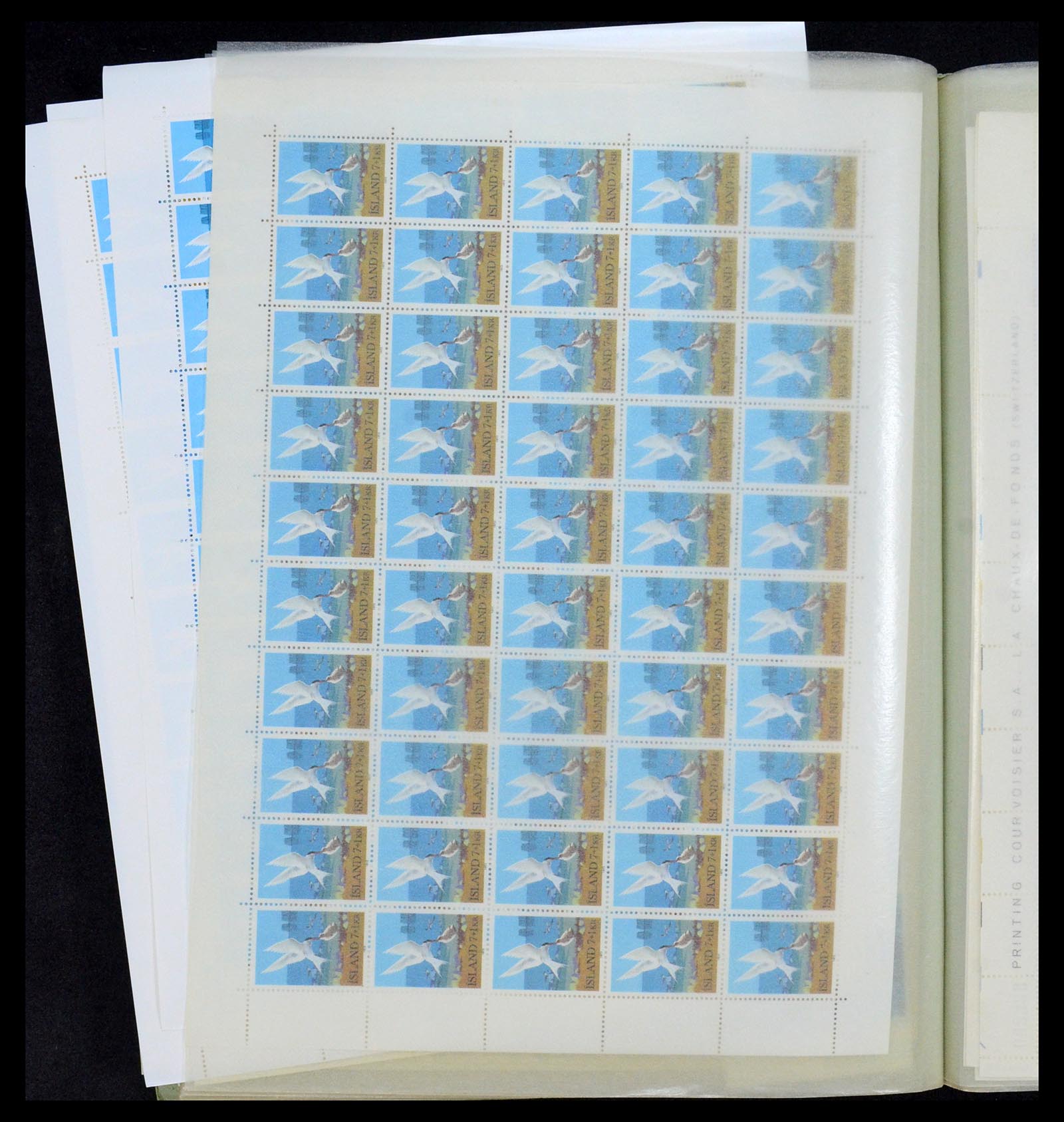 34722 050 - Postzegelverzameling 34722 IJsland 1944-1986.