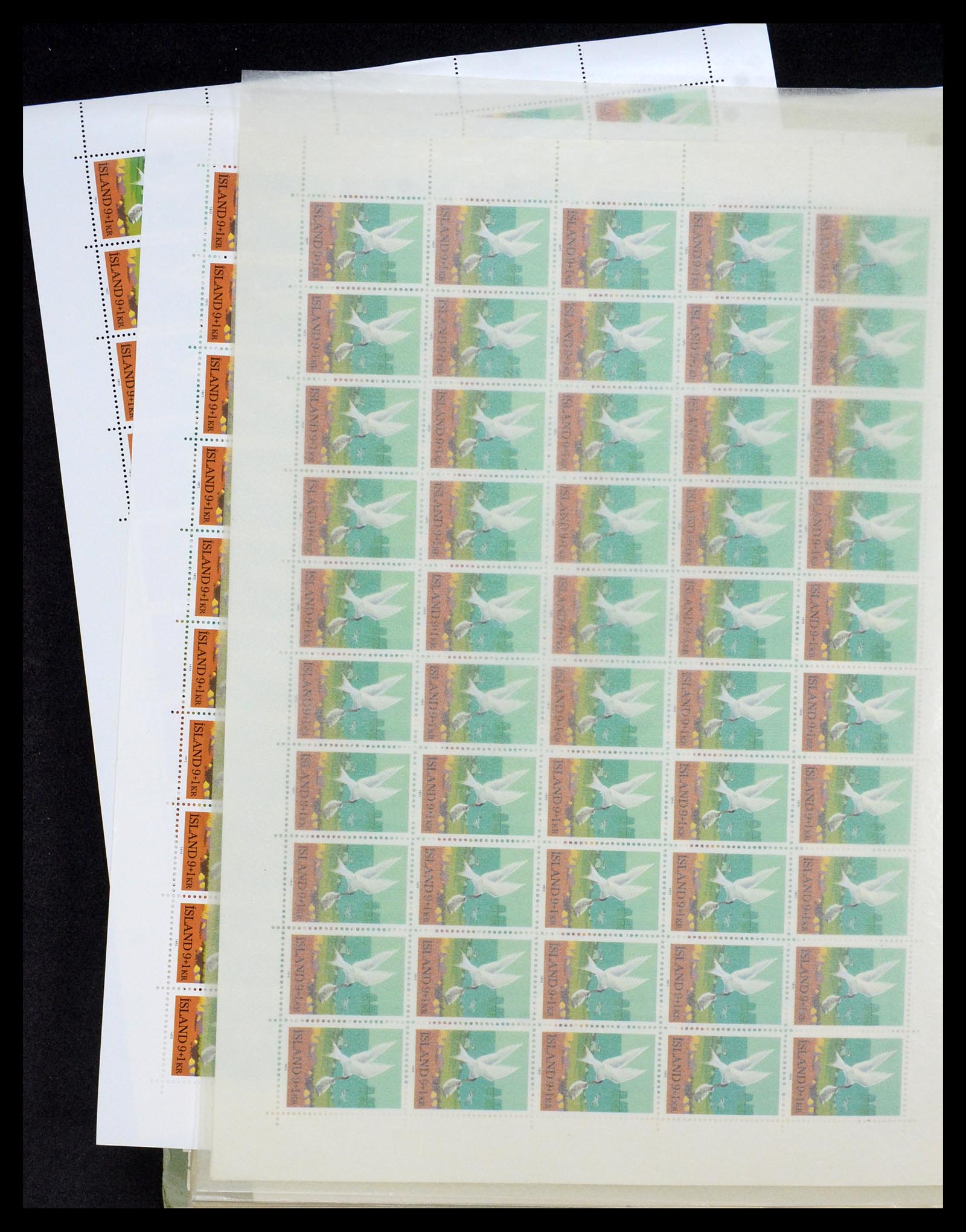 34722 052 - Postzegelverzameling 34722 IJsland 1944-1986.