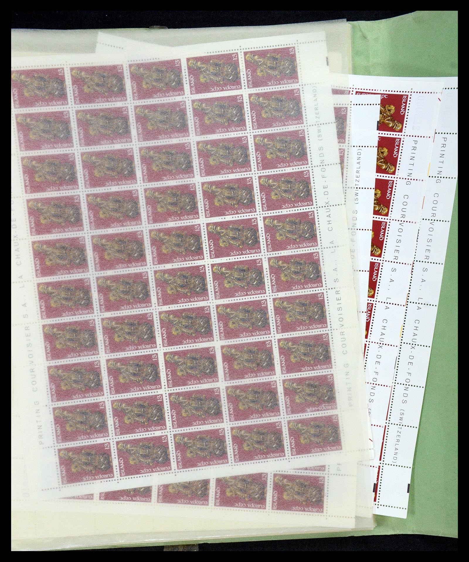 34722 071 - Postzegelverzameling 34722 IJsland 1944-1986.
