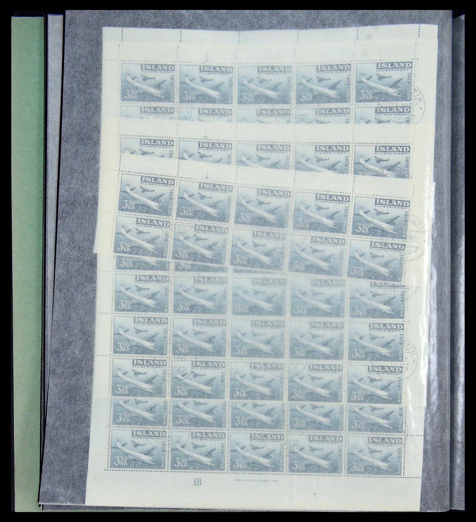 34722 092 - Postzegelverzameling 34722 IJsland 1944-1986.