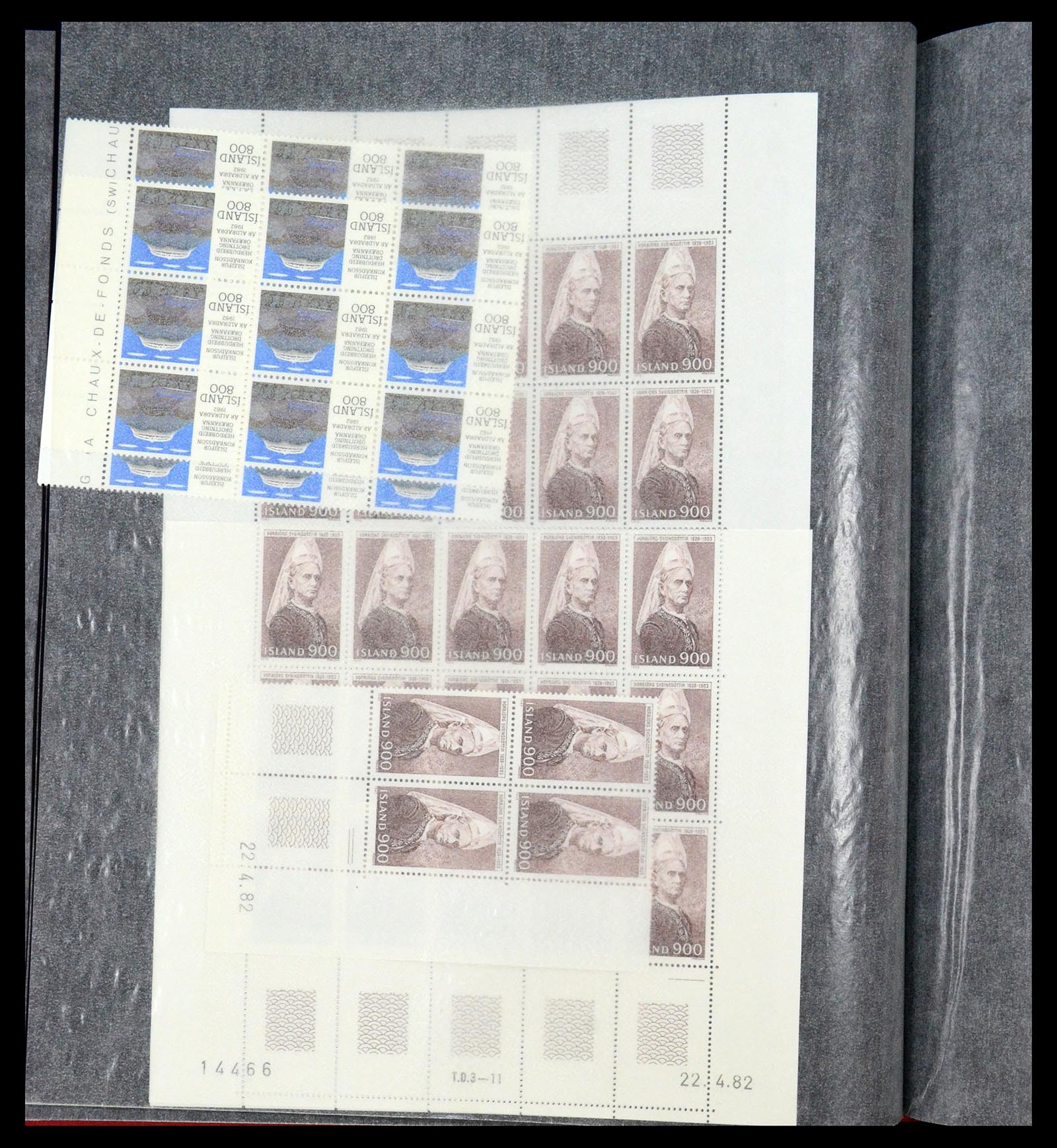 34722 243 - Postzegelverzameling 34722 IJsland 1944-1986.