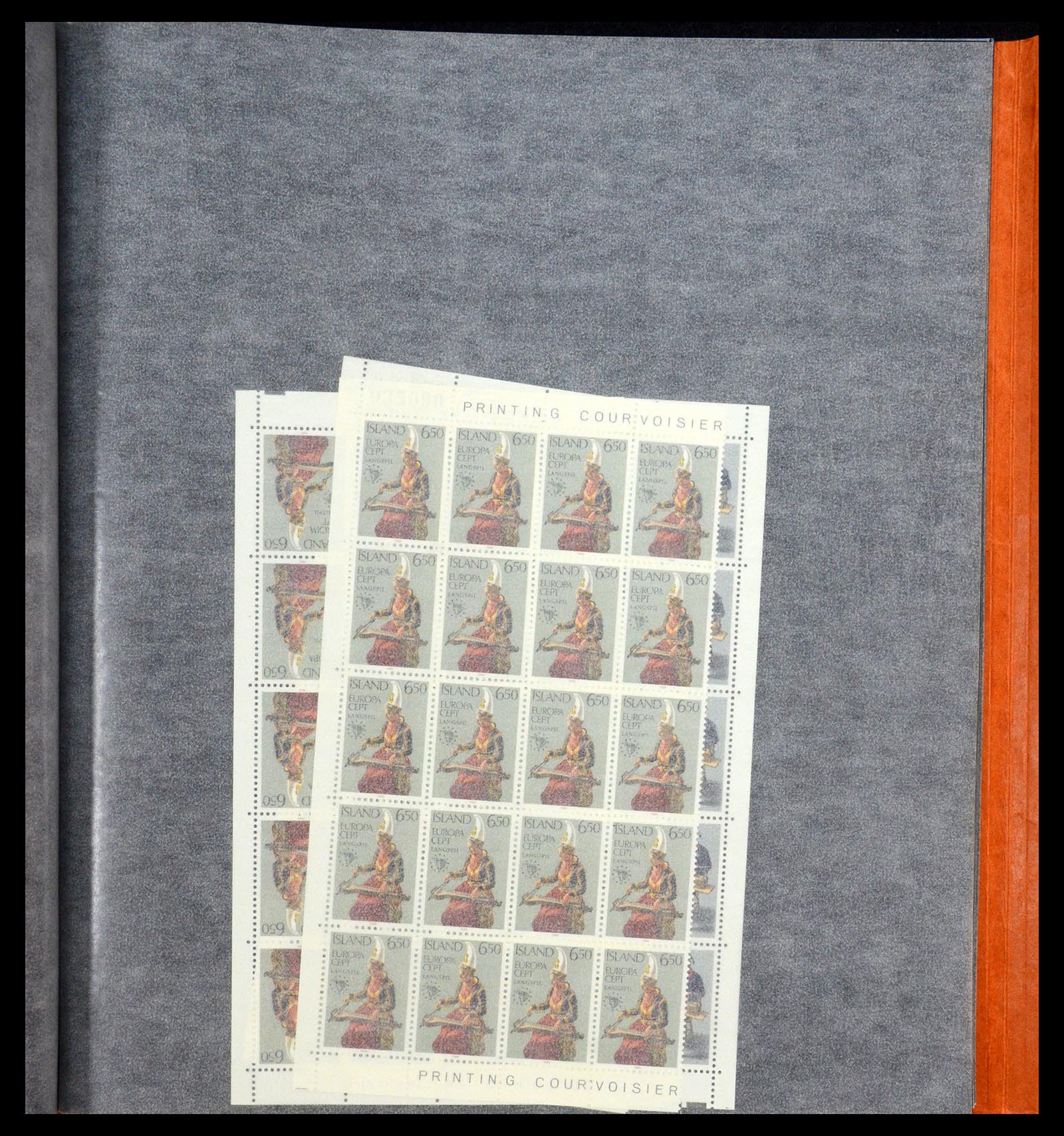 34722 254 - Postzegelverzameling 34722 IJsland 1944-1986.