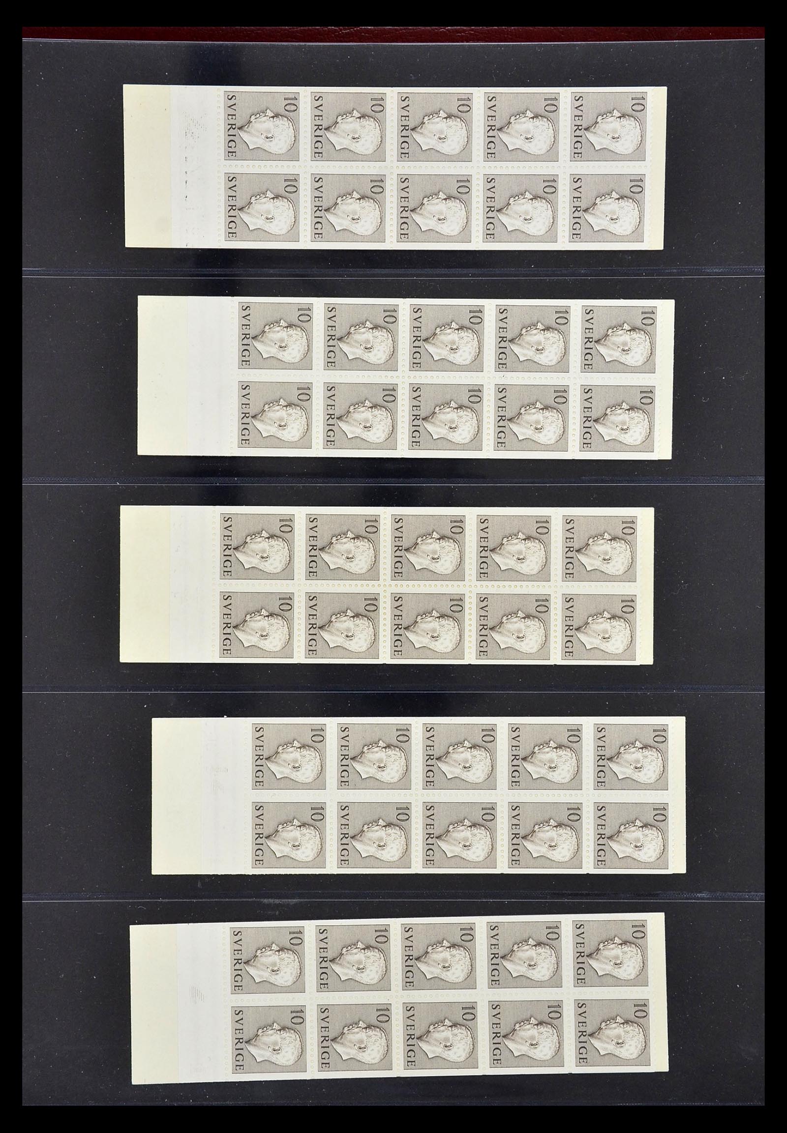 34760 065 - Stamp Collection 34760 Sweden stamp booklets 1945-1973.