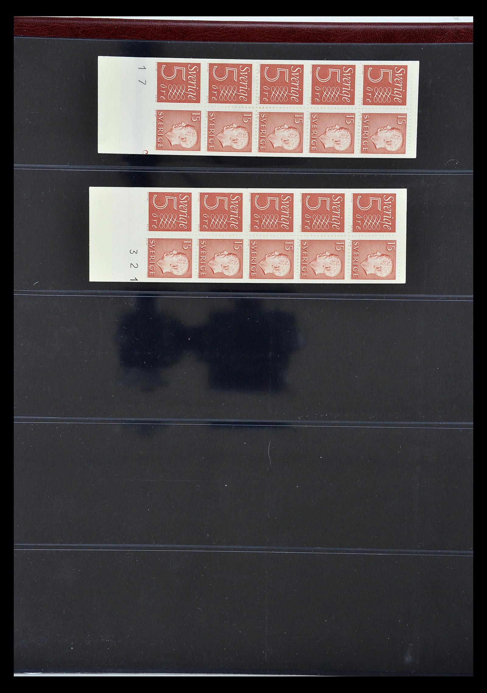 34760 243 - Postzegelverzameling 34760 Zweden postzegelboekjes 1945-1973.