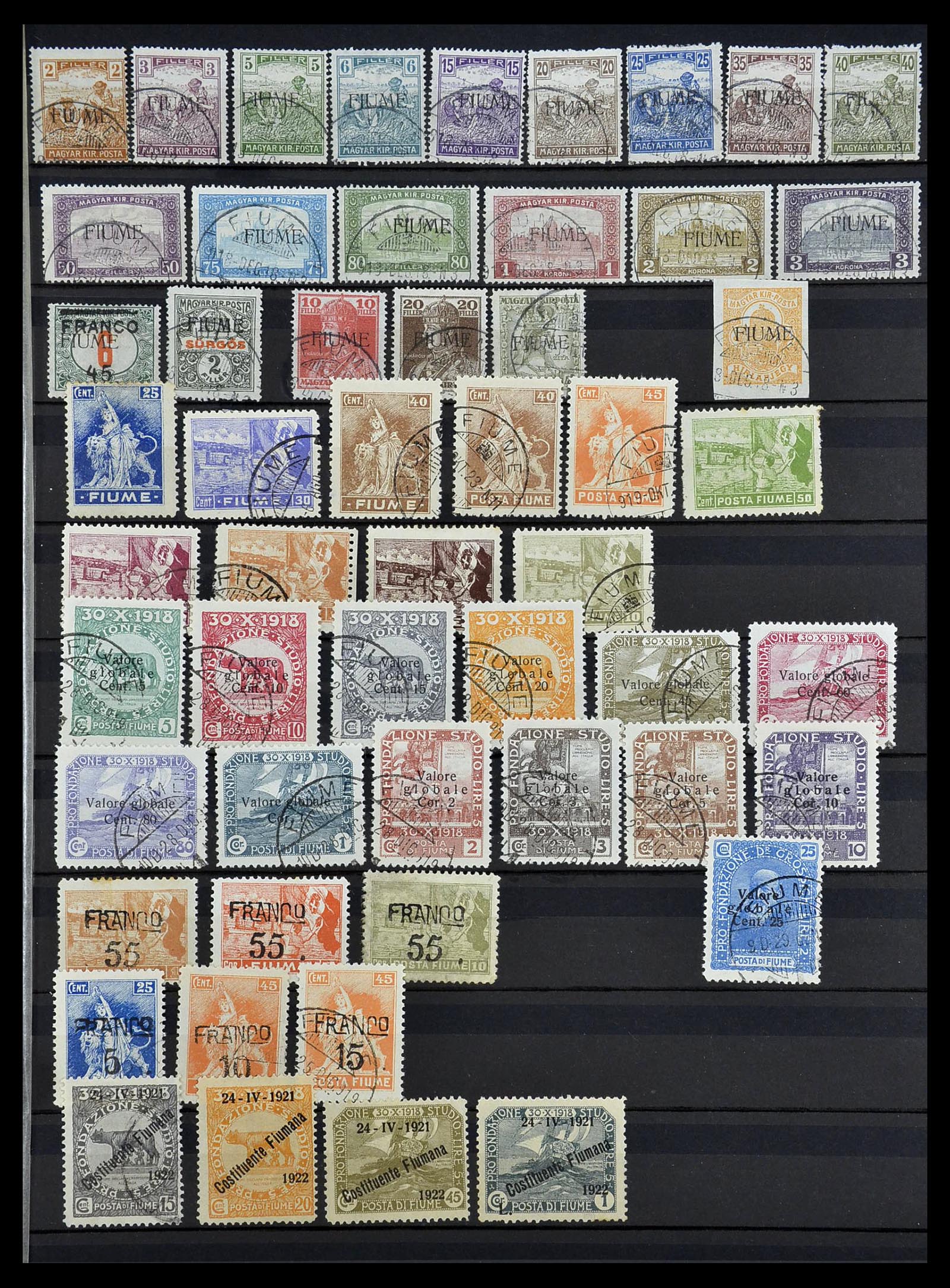 34762 017 - Postzegelverzameling 34762 Italië en gebieden 1850-1955.