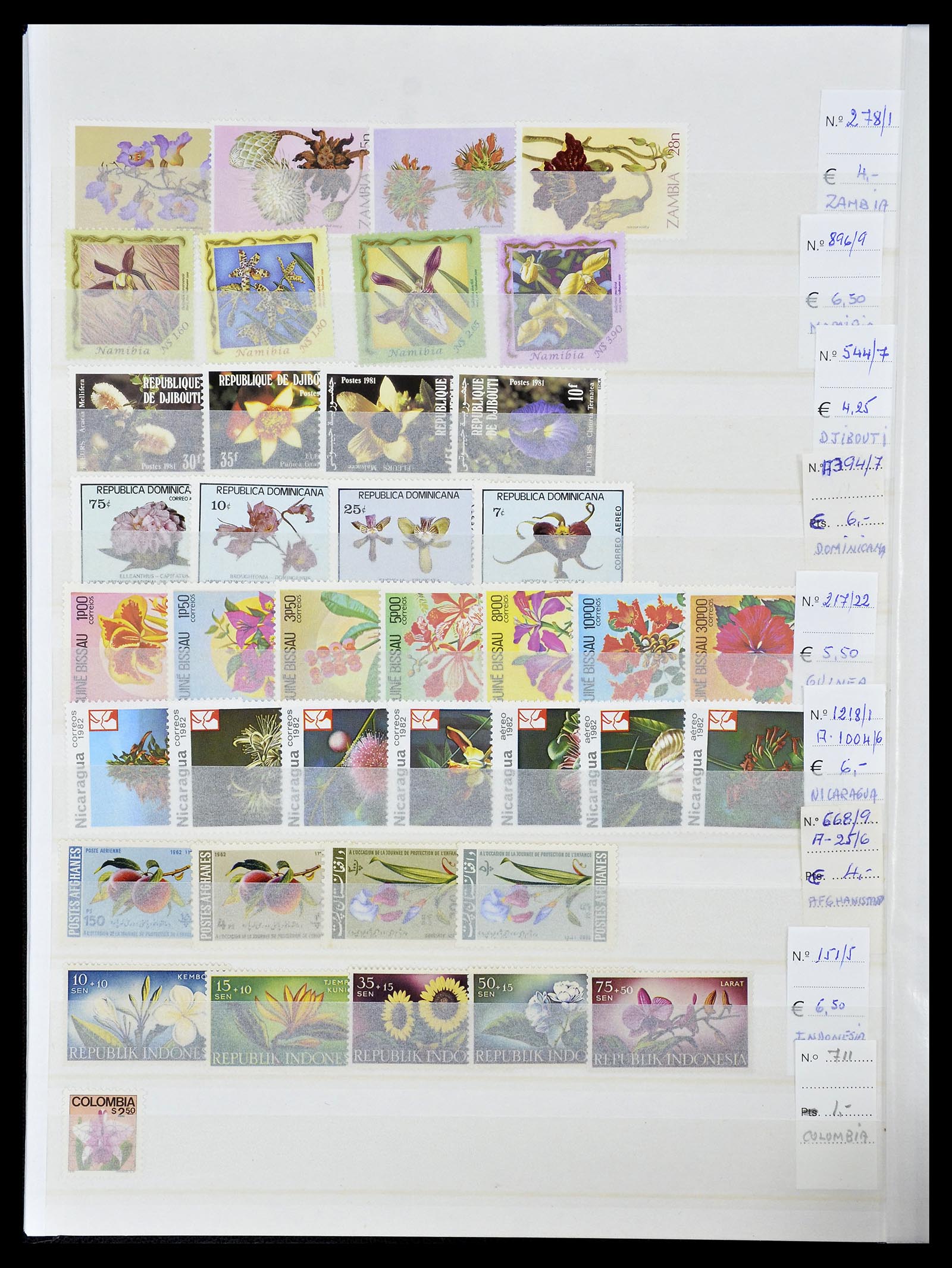 34777 014 - Postzegelverzameling 34777 Orchideeën 1946-2013.