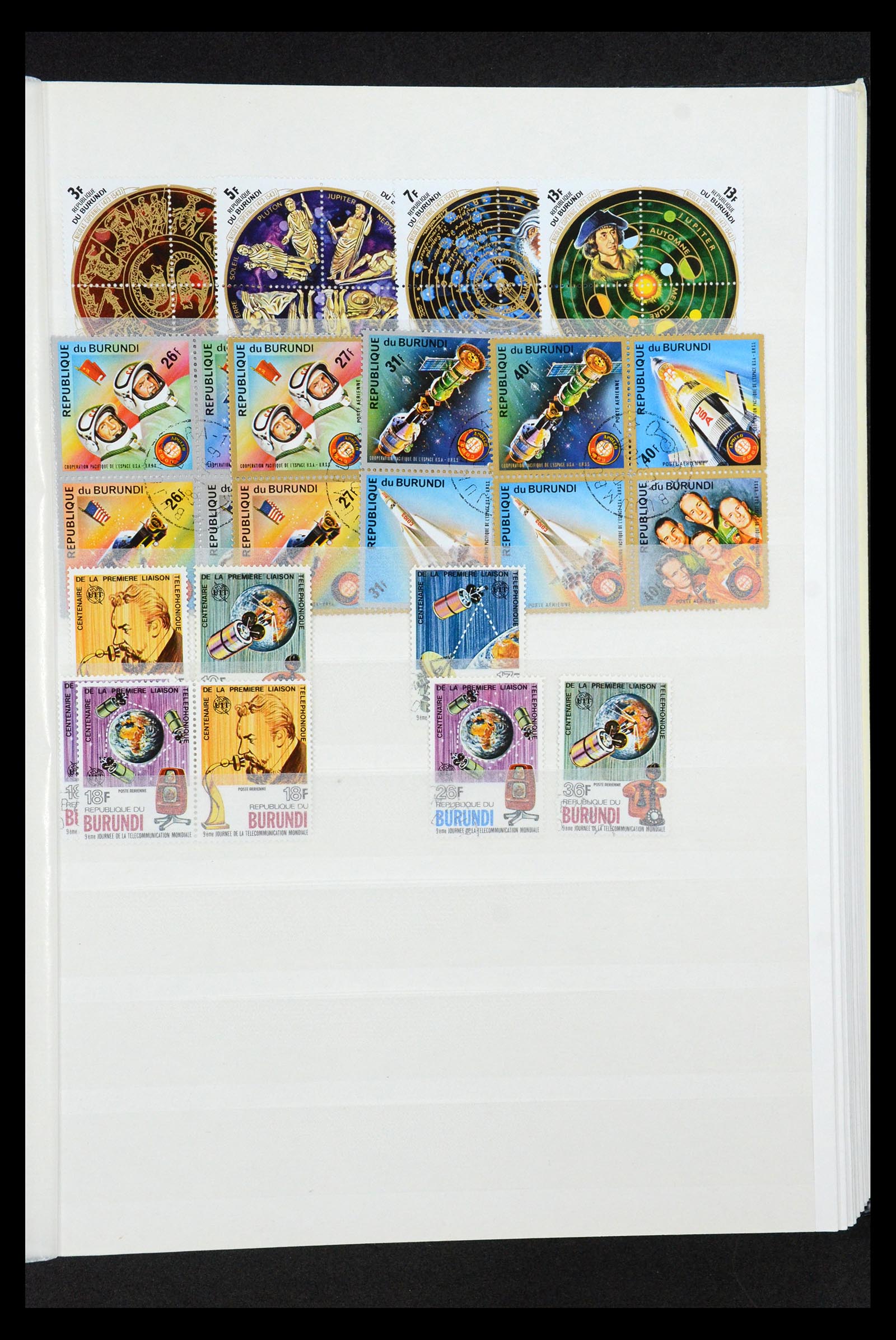 34782 032 - Stamp Collection 34782 Motif space travel, astrology, astronomy 1960-201