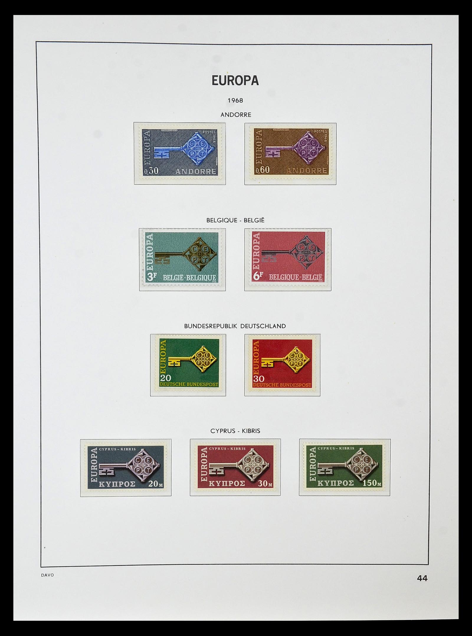 34838 044 - Postzegelverzameling 34838 Europa CEPT 1956-1998.