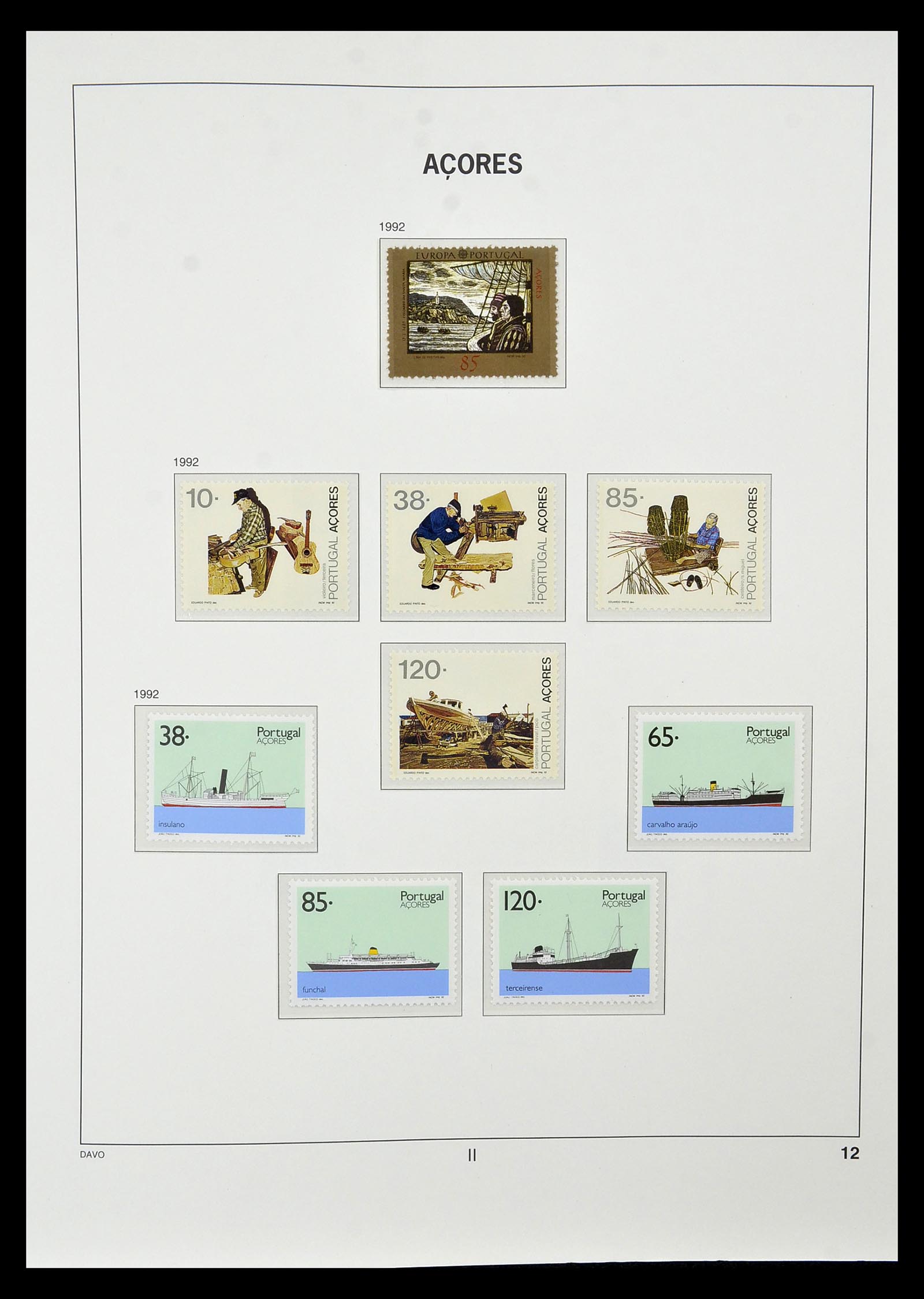 34840 012 - Postzegelverzameling 34840 Azoren en Madeira 1980-2005.
