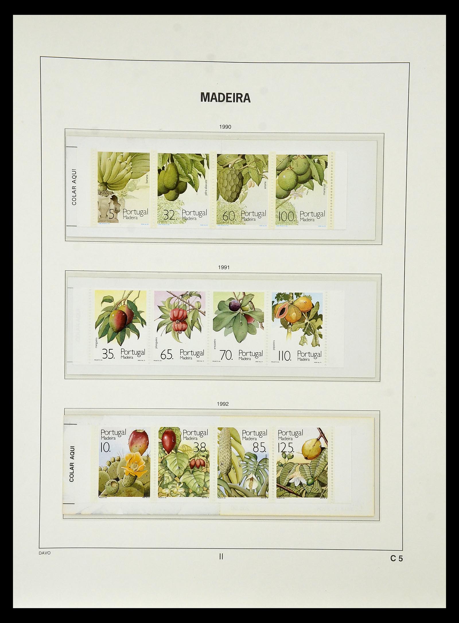 34840 220 - Postzegelverzameling 34840 Azoren en Madeira 1980-2005.