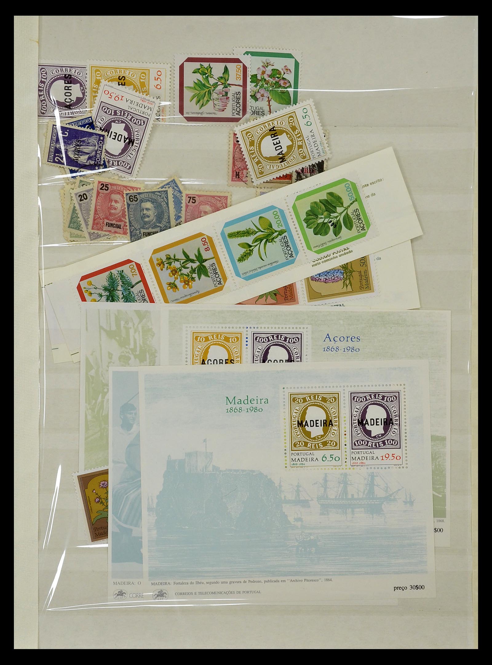 34840 222 - Postzegelverzameling 34840 Azoren en Madeira 1980-2005.