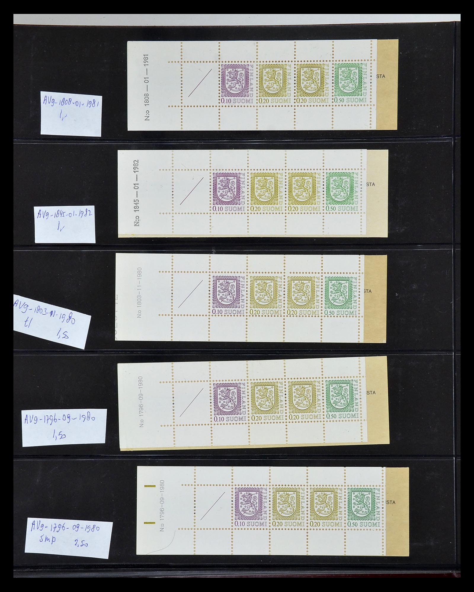 34841 022 - Postzegelverzameling 34841 Finland postzegelboekjes 1959-2000.