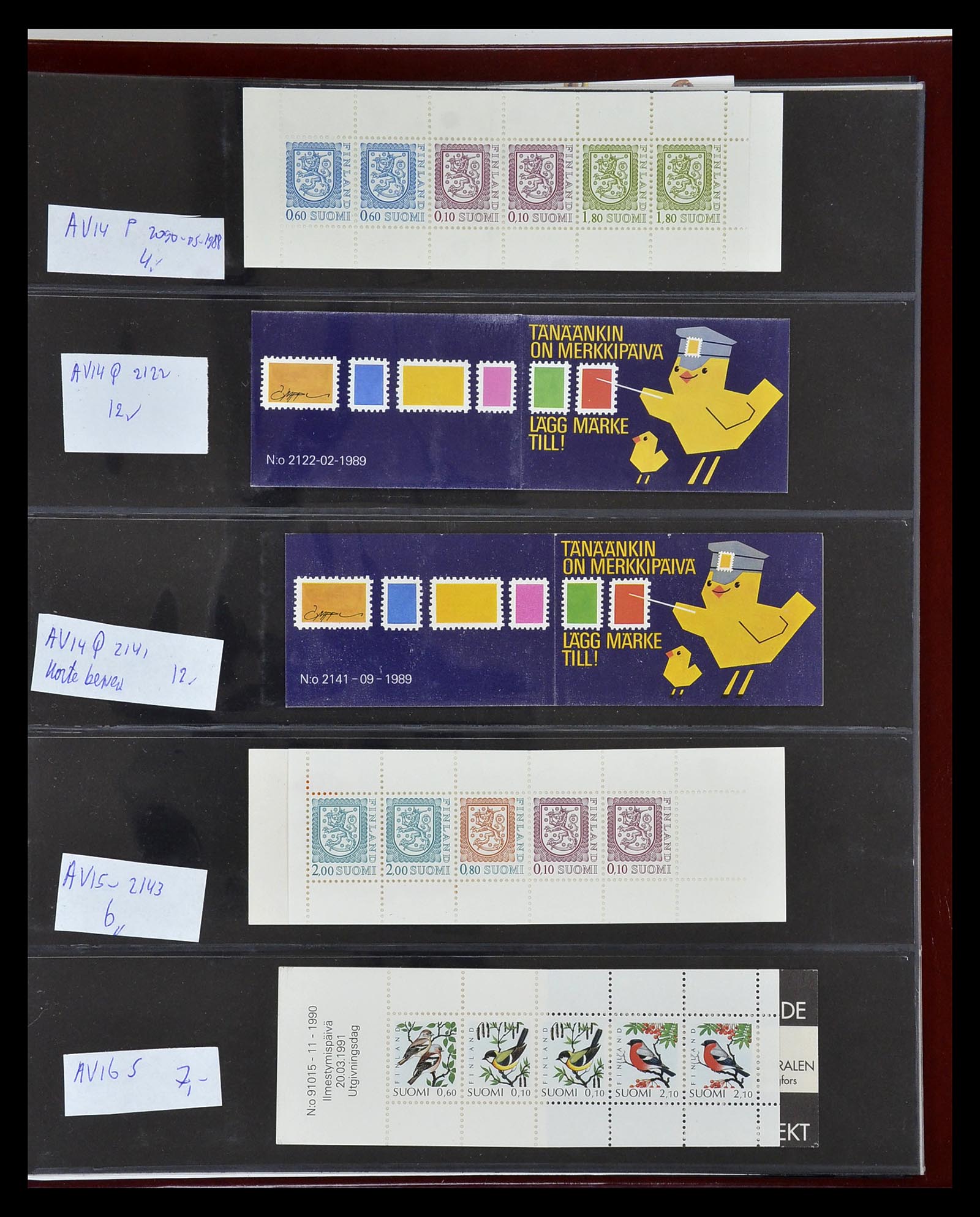 34841 028 - Postzegelverzameling 34841 Finland postzegelboekjes 1959-2000.