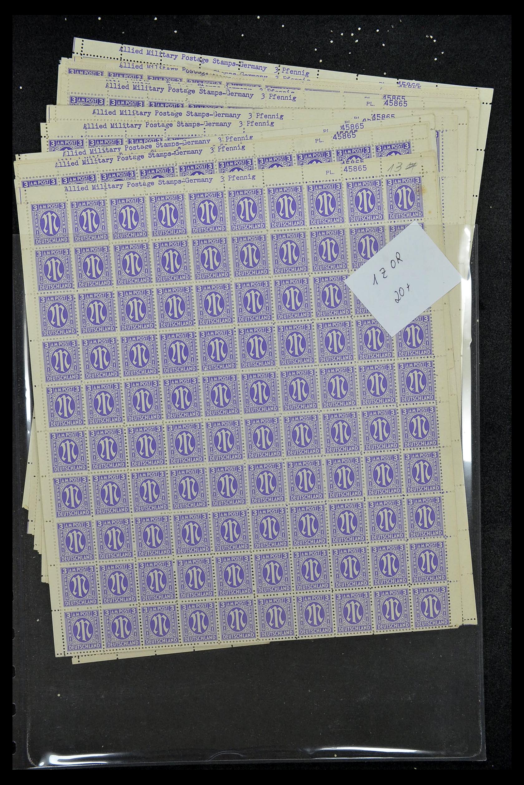 34886 047 - Postzegelverzameling 34886 Geallieerde bezetting 1945.