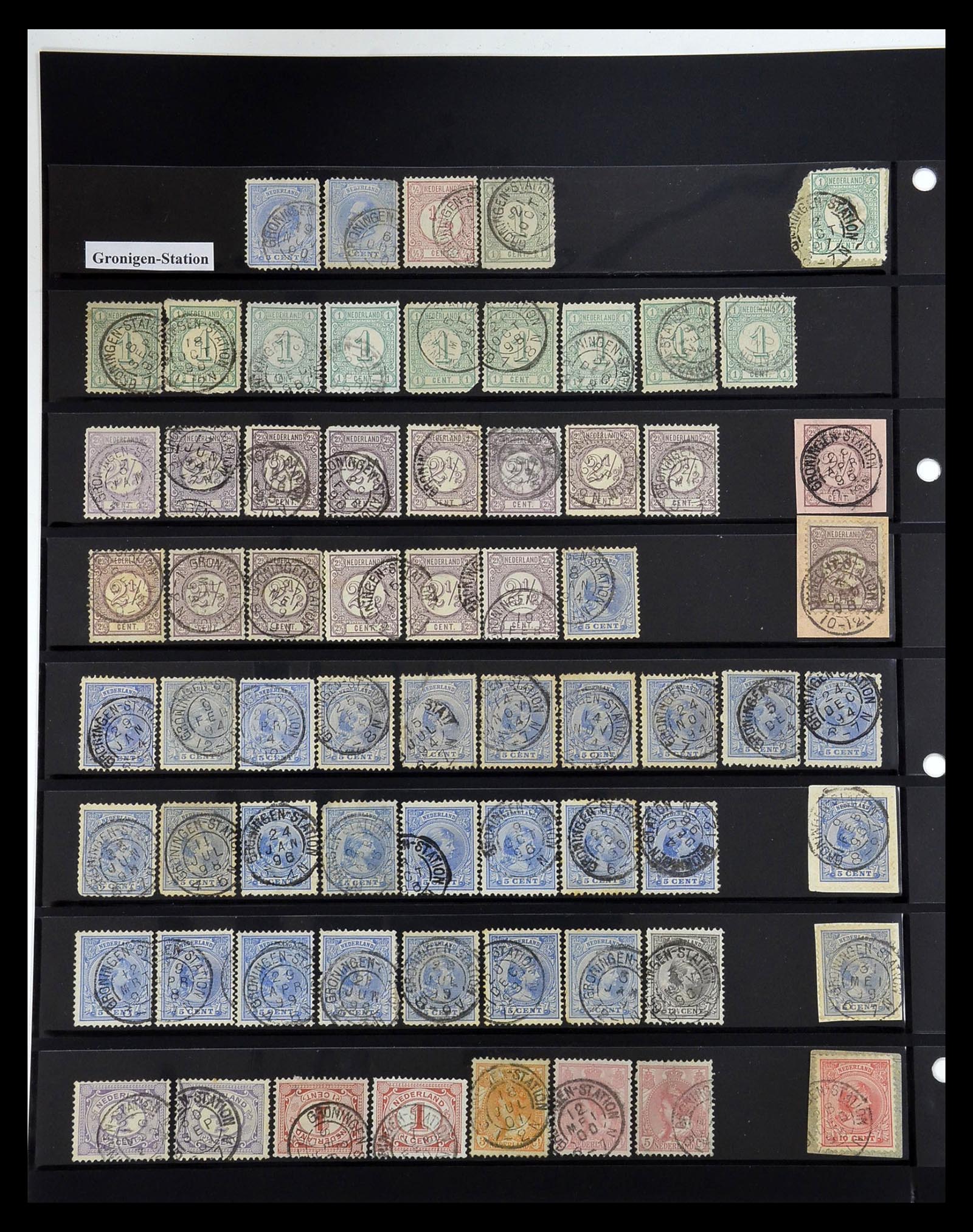 34889 012 - Postzegelverzameling 34889 Nederland kleinrond stations stempels.