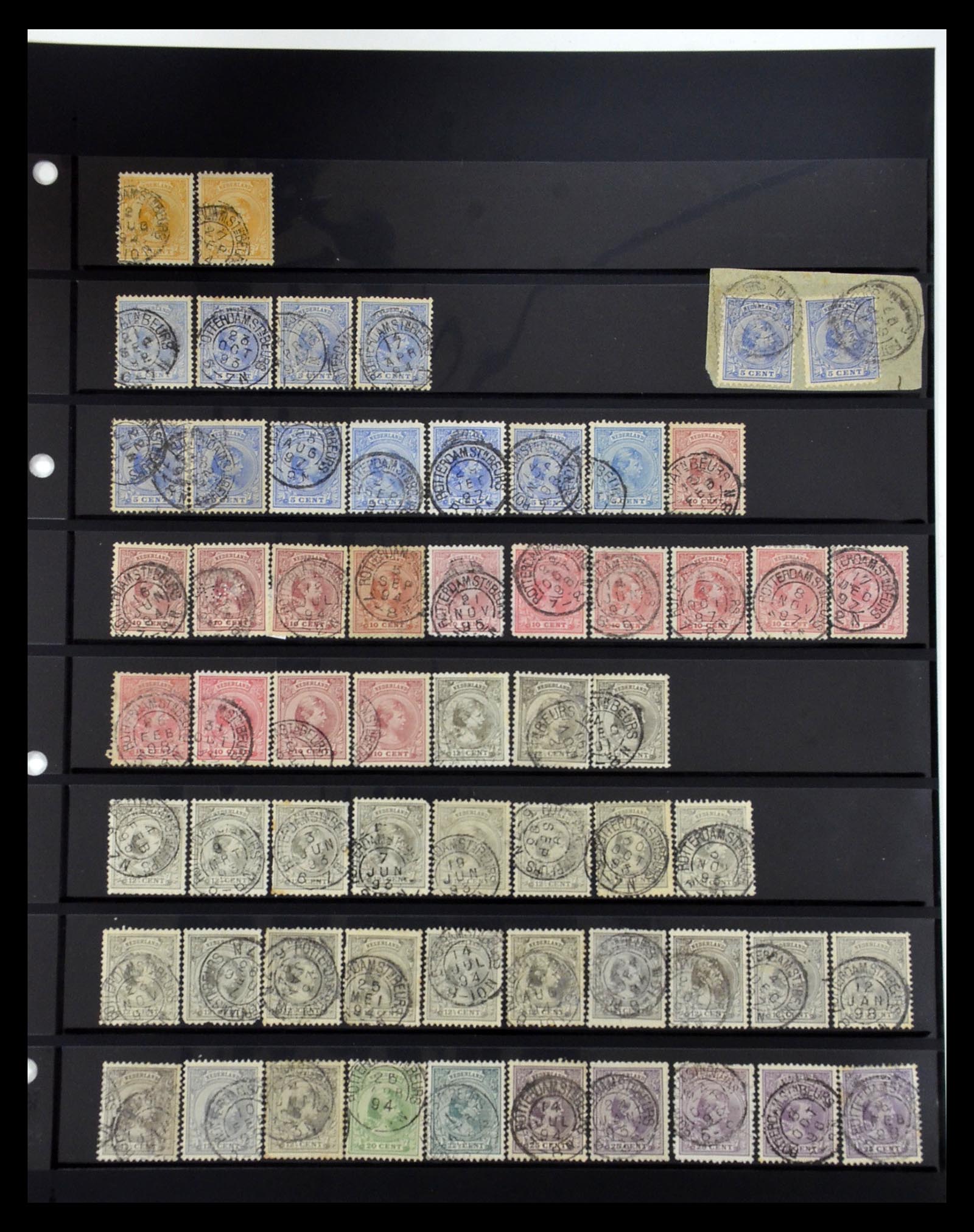 34889 017 - Postzegelverzameling 34889 Nederland kleinrond stations stempels.