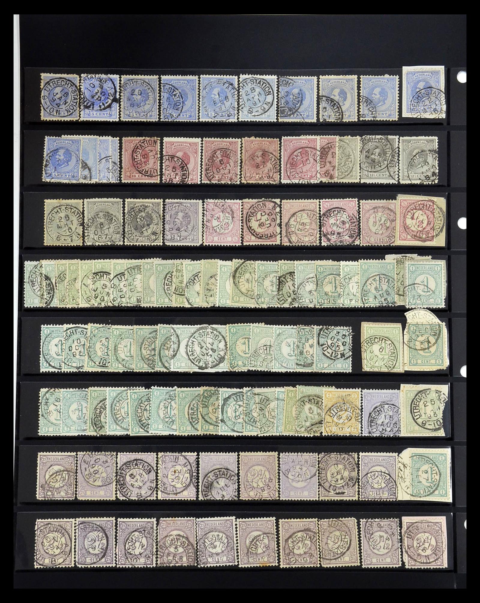 34889 020 - Postzegelverzameling 34889 Nederland kleinrond stations stempels.