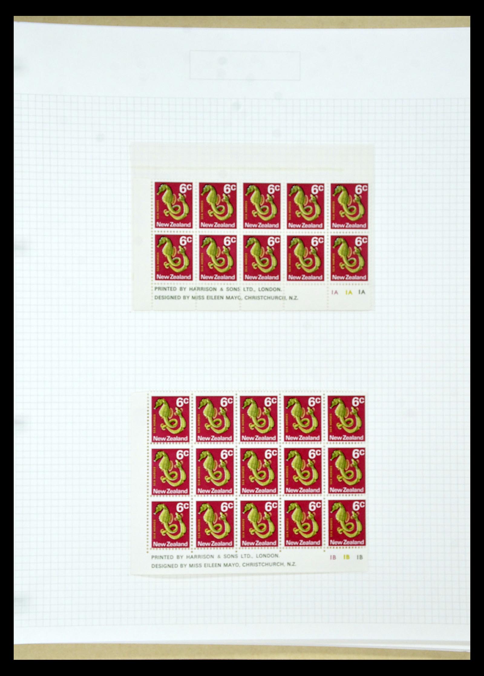 34901 280 - Stamp Collection 34901 New Zealand 1862-1970.