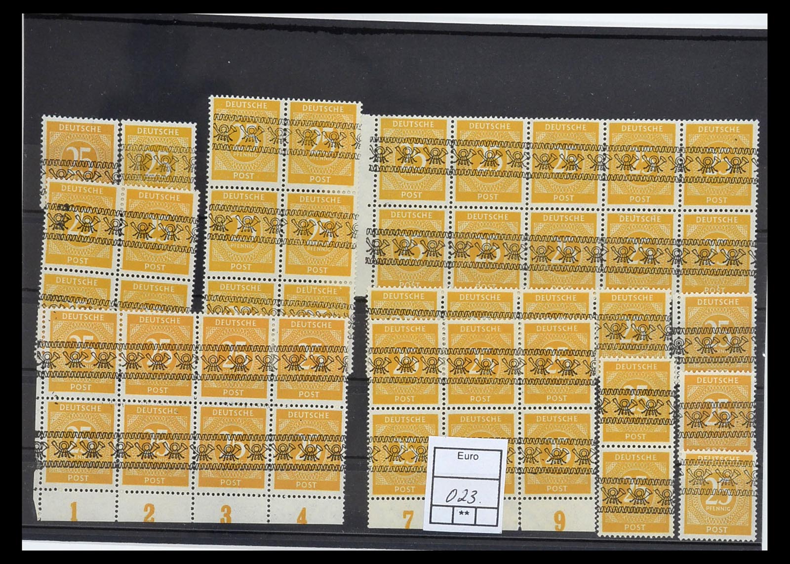 34914 037 - Postzegelverzameling 34914 Duitse Zone band- en net opdrukken 1948.