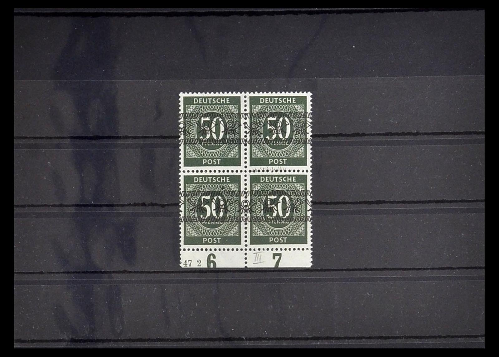 34914 046 - Postzegelverzameling 34914 Duitse Zone band- en net opdrukken 1948.
