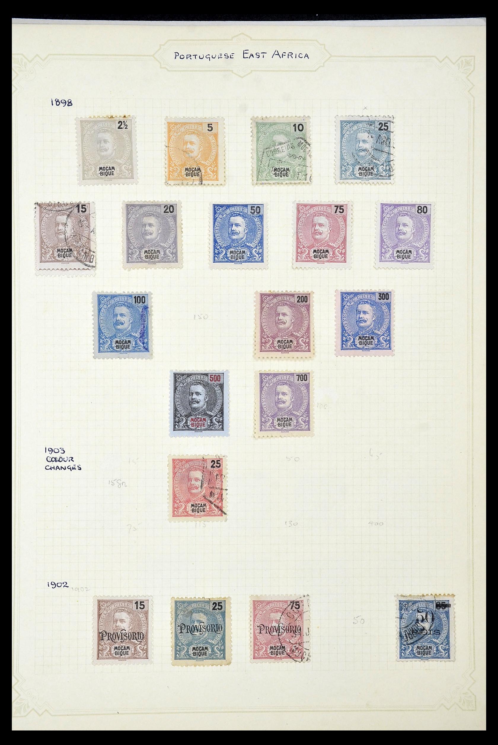 34922 049 - Postzegelverzameling 34922 Portugese koloniën 1871-1951.