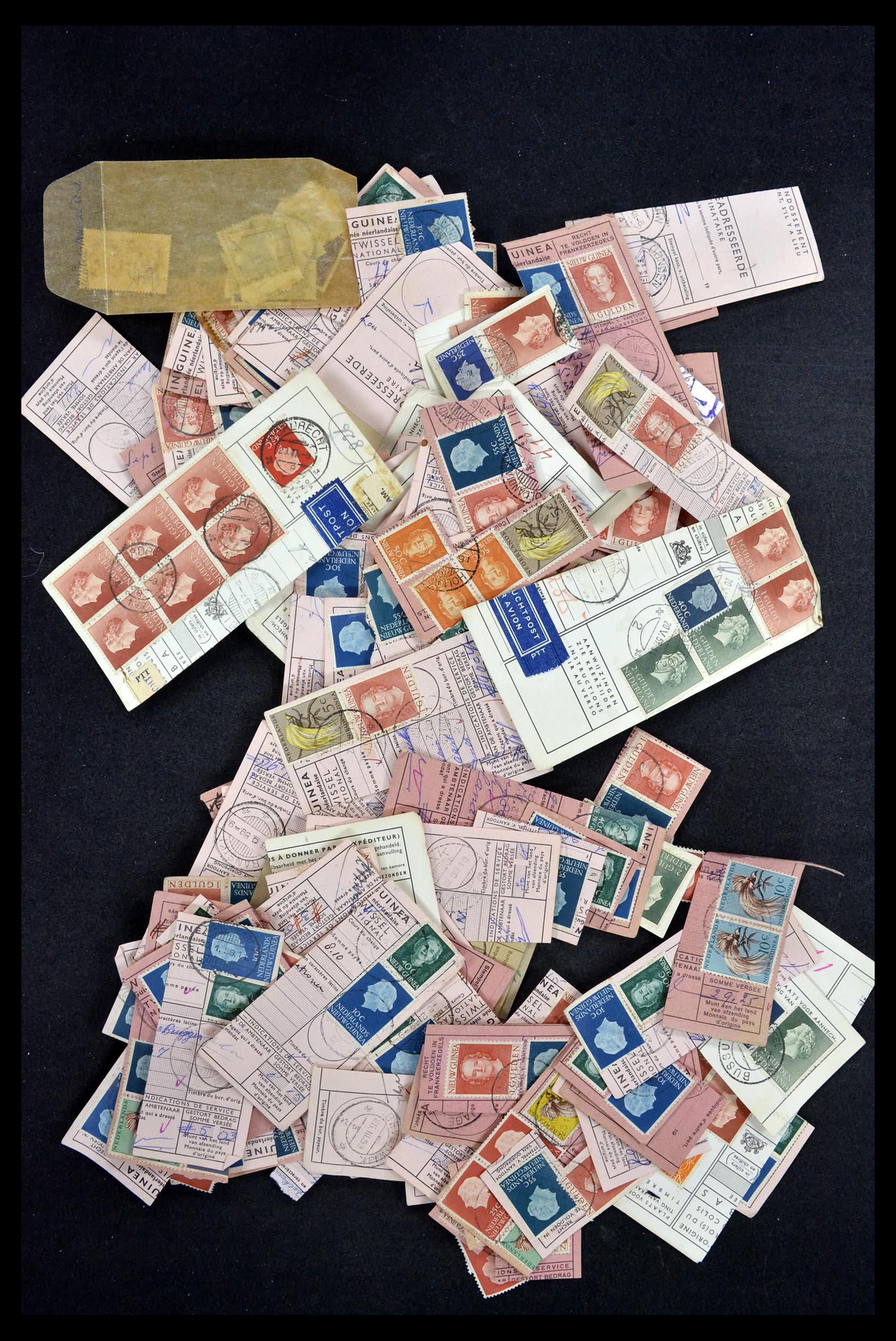 34941 003 - Postzegelverzameling 34941 Nederlands Nieuw Guinea 1950-1962.