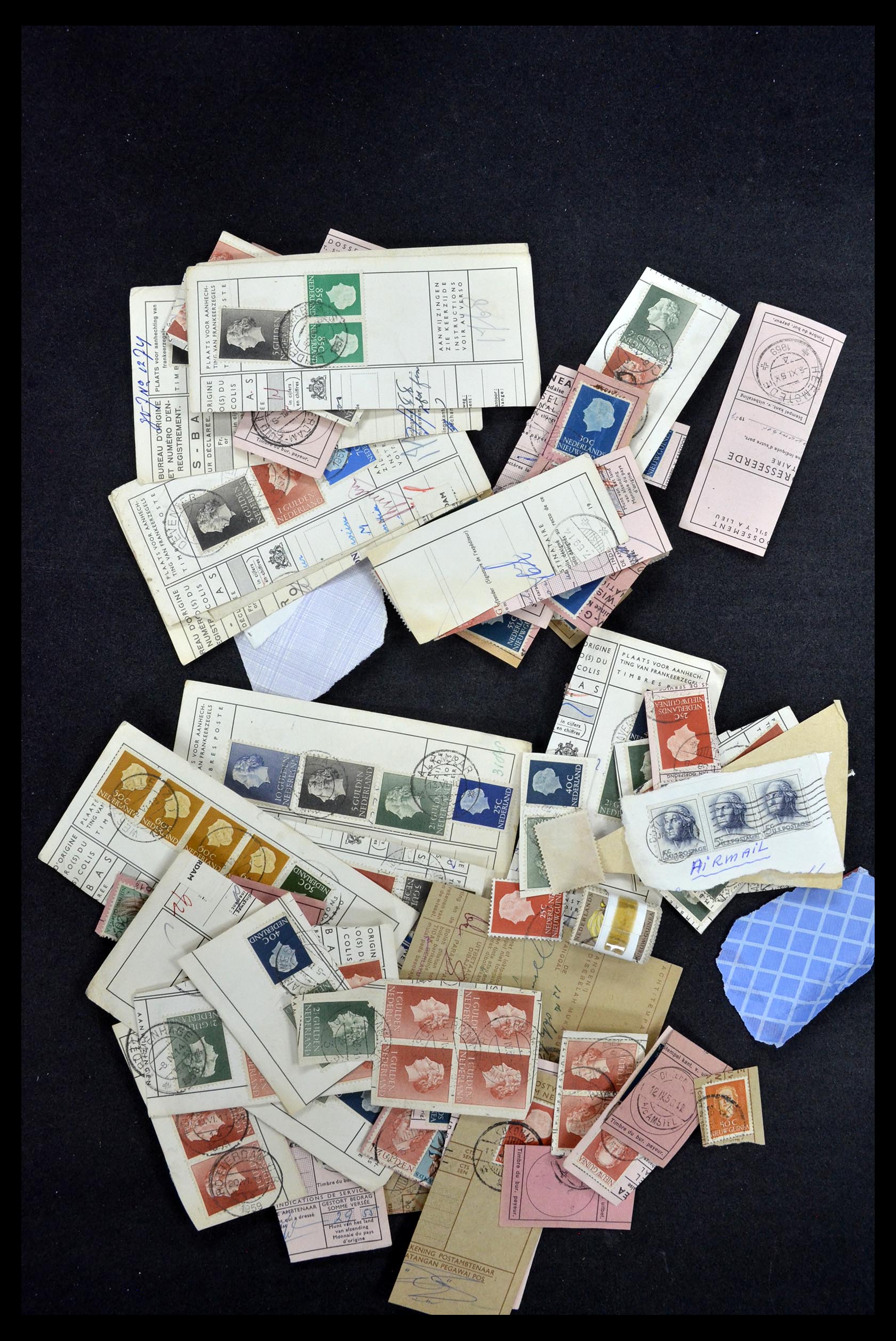 34941 010 - Postzegelverzameling 34941 Nederlands Nieuw Guinea 1950-1962.