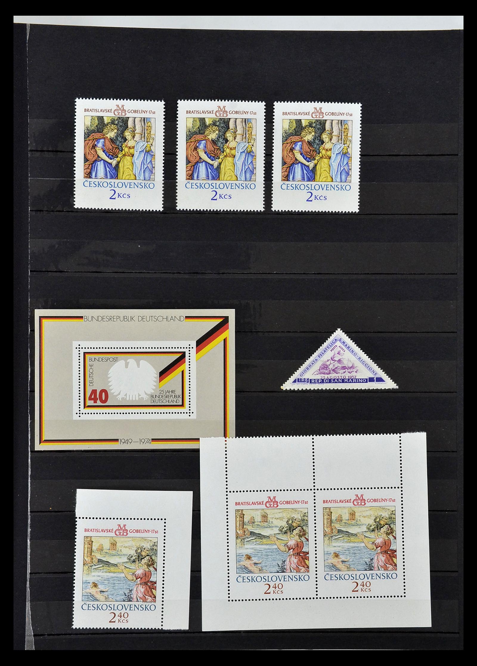 34946 492 - Stamp Collection 34946 Motief Kunst en Religie.